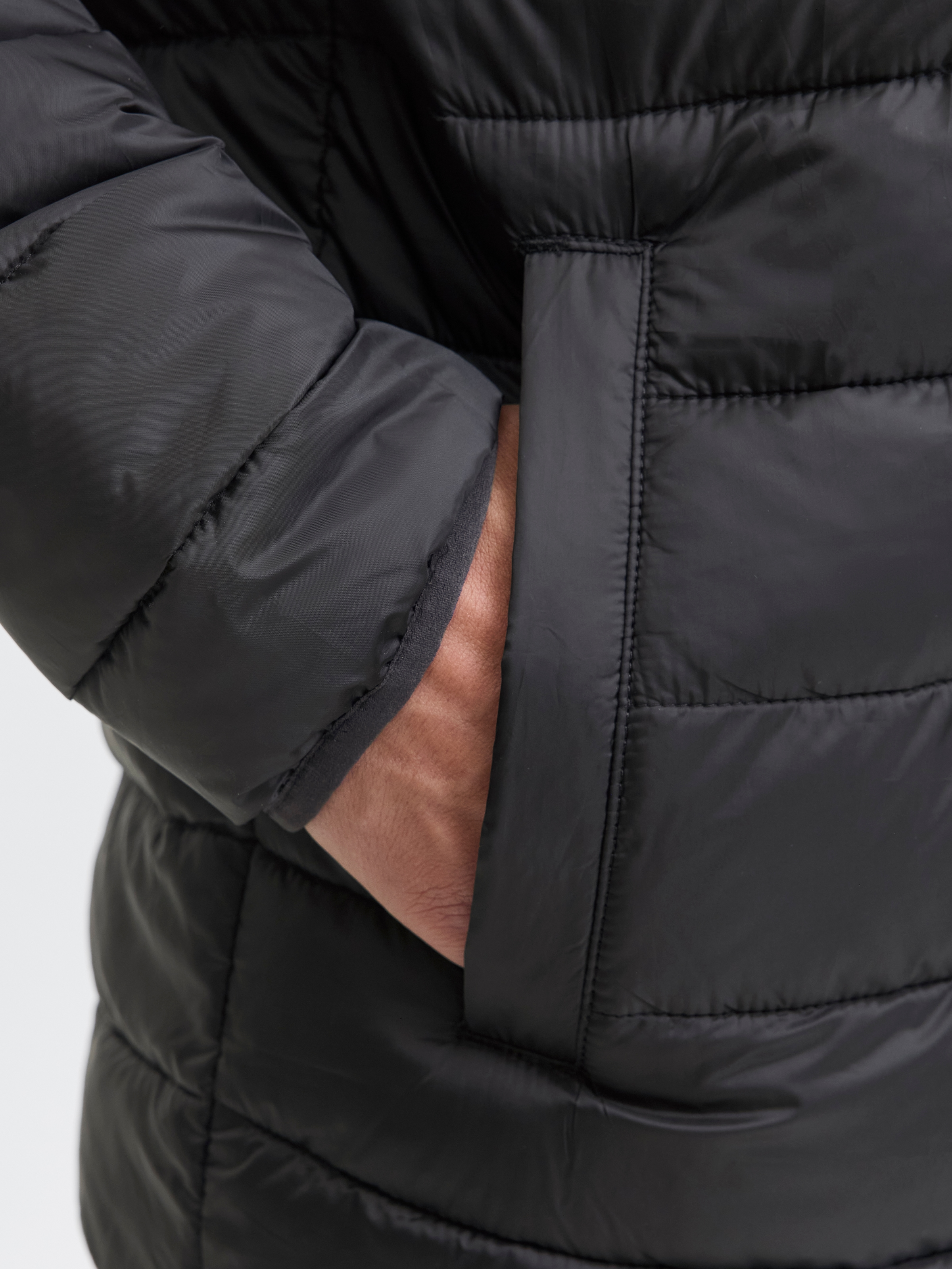 Jack & Jones Veste matelassée »JJWEST LIGHT PUFFER HOOD« mit Kapuze