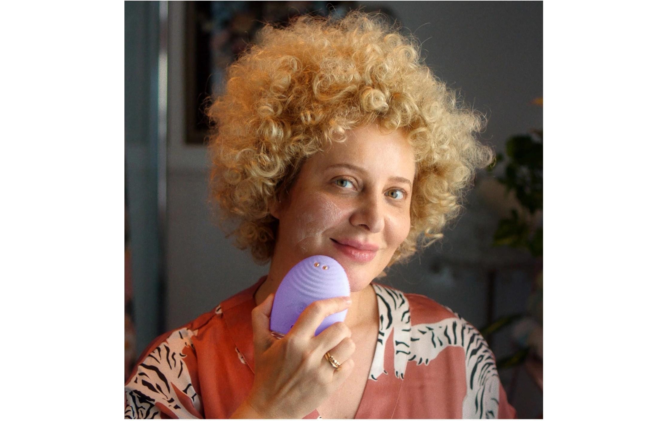 FOREO Appareil anti-âge »LUNA™ 4 plus sensitive skin«