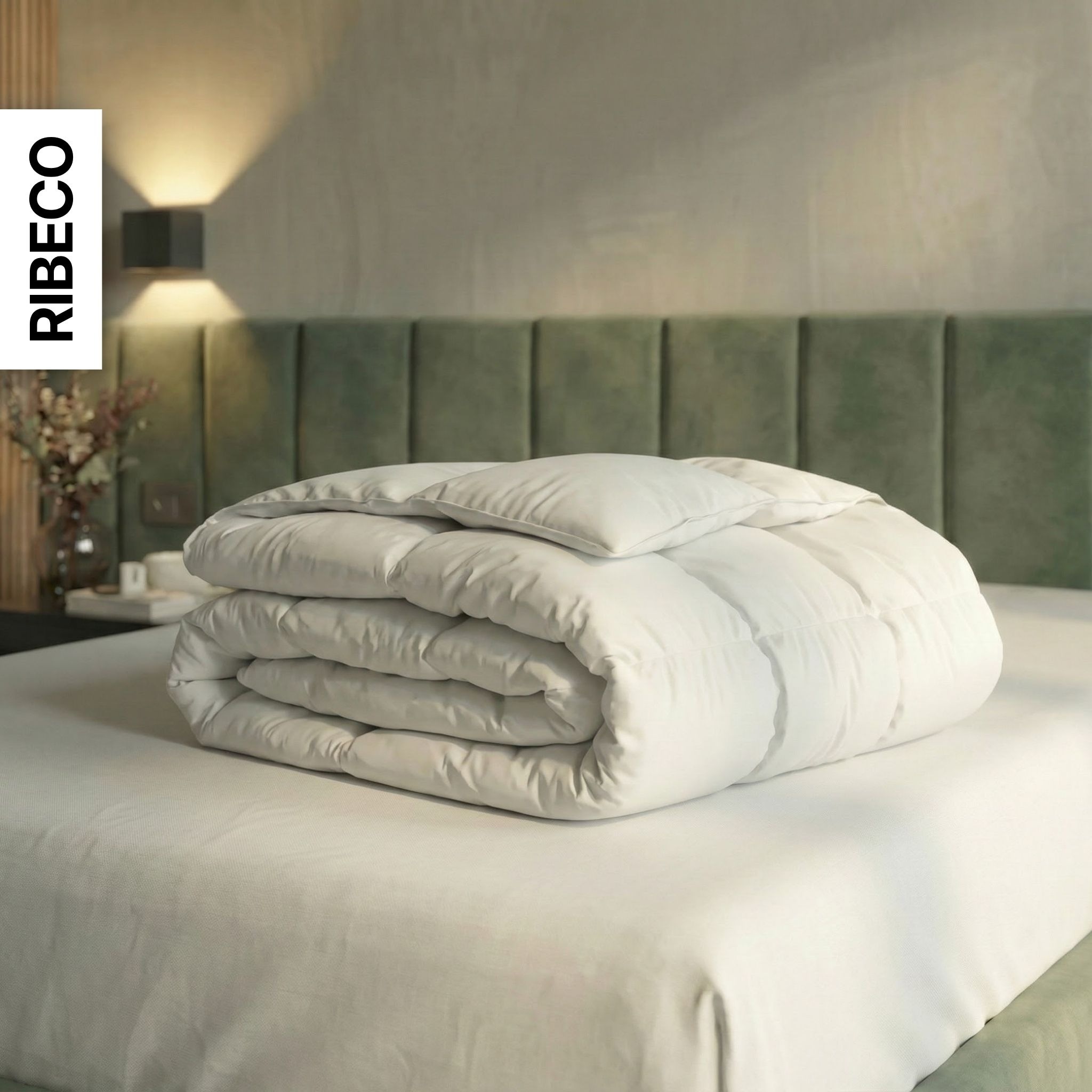 RIBECO Daunenbettdecke »Johanna, Bettdecke in 135x200 und 155x220cm und weiteren Grössen« leicht Füllung 80Daunen20Federn 1 Stk. tlg. Topseller, Daunen und Federn, Daunendecke, Federdecke, Made in Germany