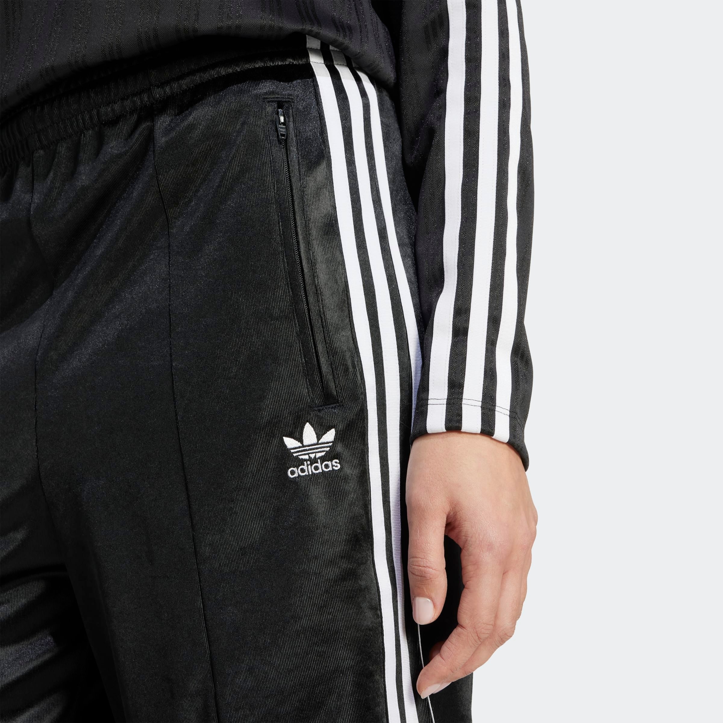 adidas Originals Shorts »FIREBIRD SHORT«