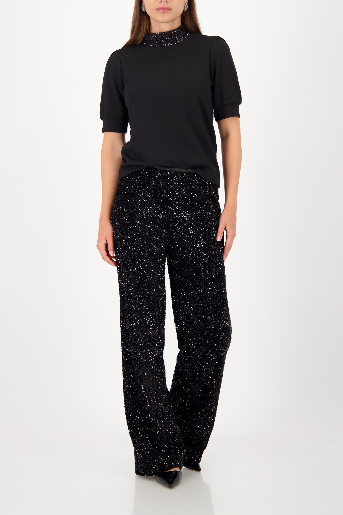 Monari Sweatshirt »Sweatshirt Schmuckkragen«, Regular fit mit Stehkragen
