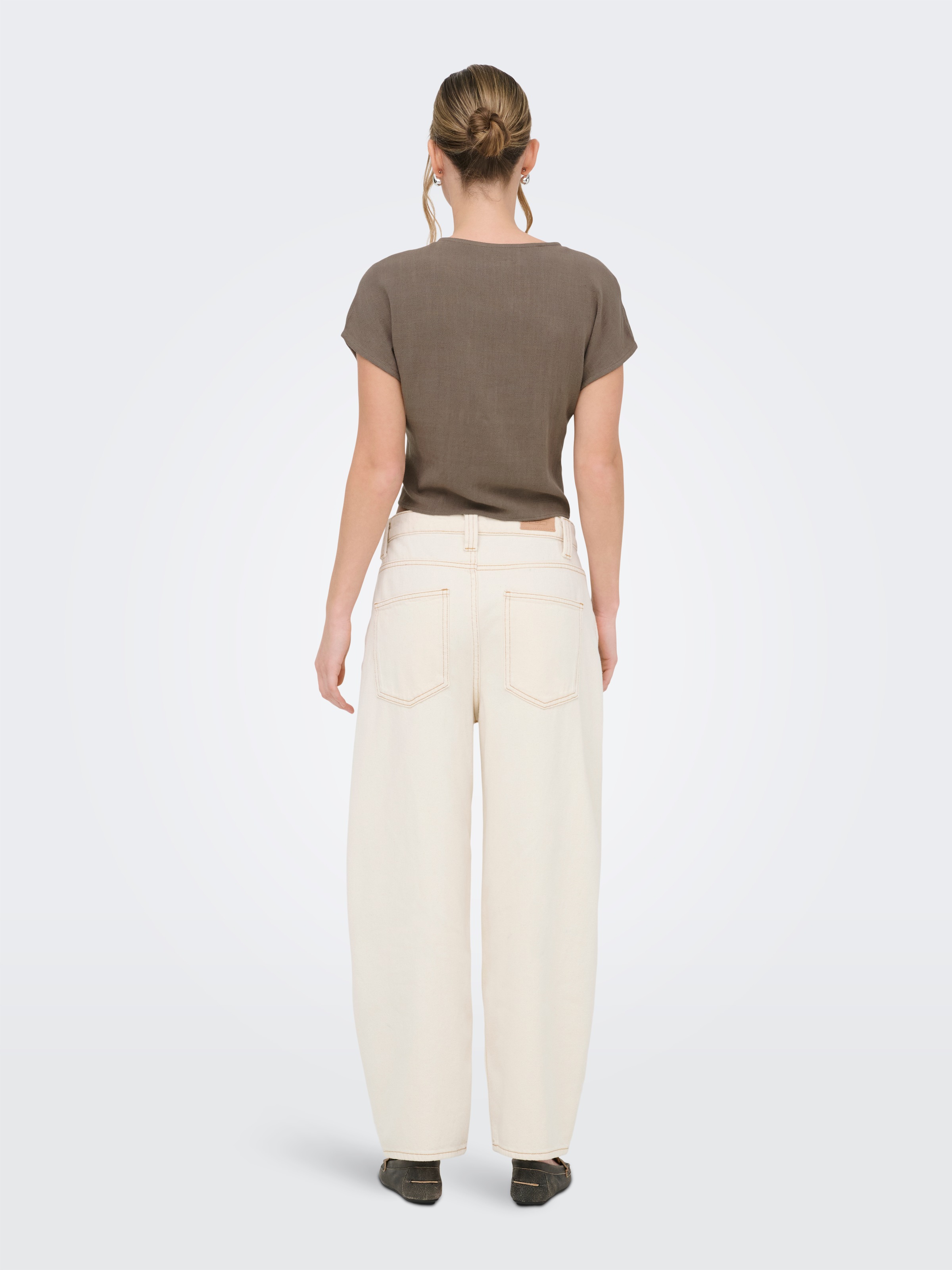 ONLY Blouse à manches courtes »ONLSIESTA SS KNOT LIN BL SHIRT PNT NOOS« mélange viscose, coupe régulière