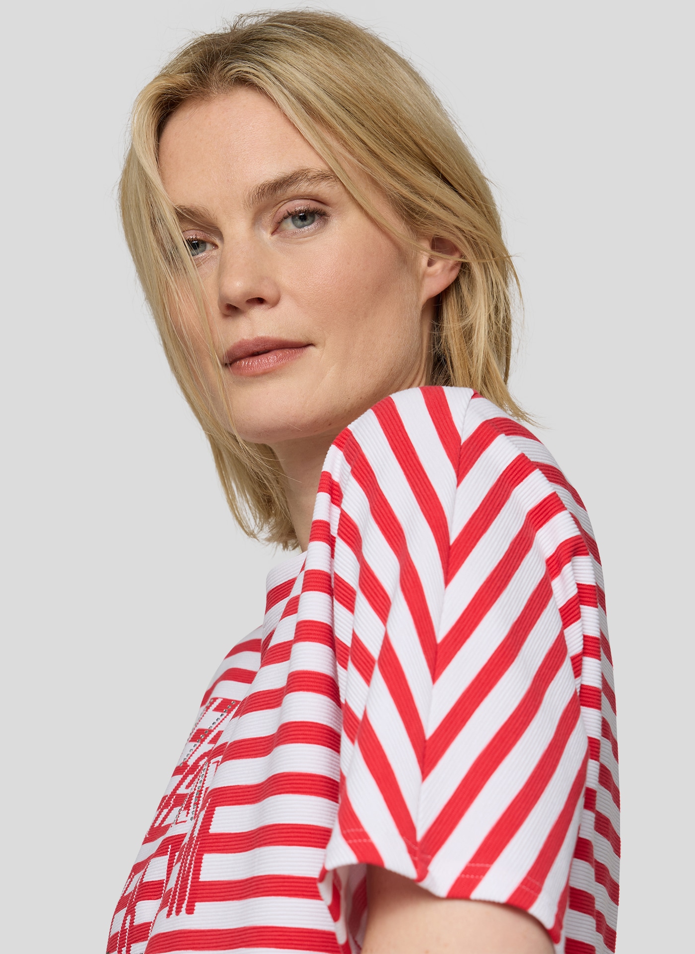 Rabe Shirt à col rond im Streifen-Look und mit Glitzer-Druck
