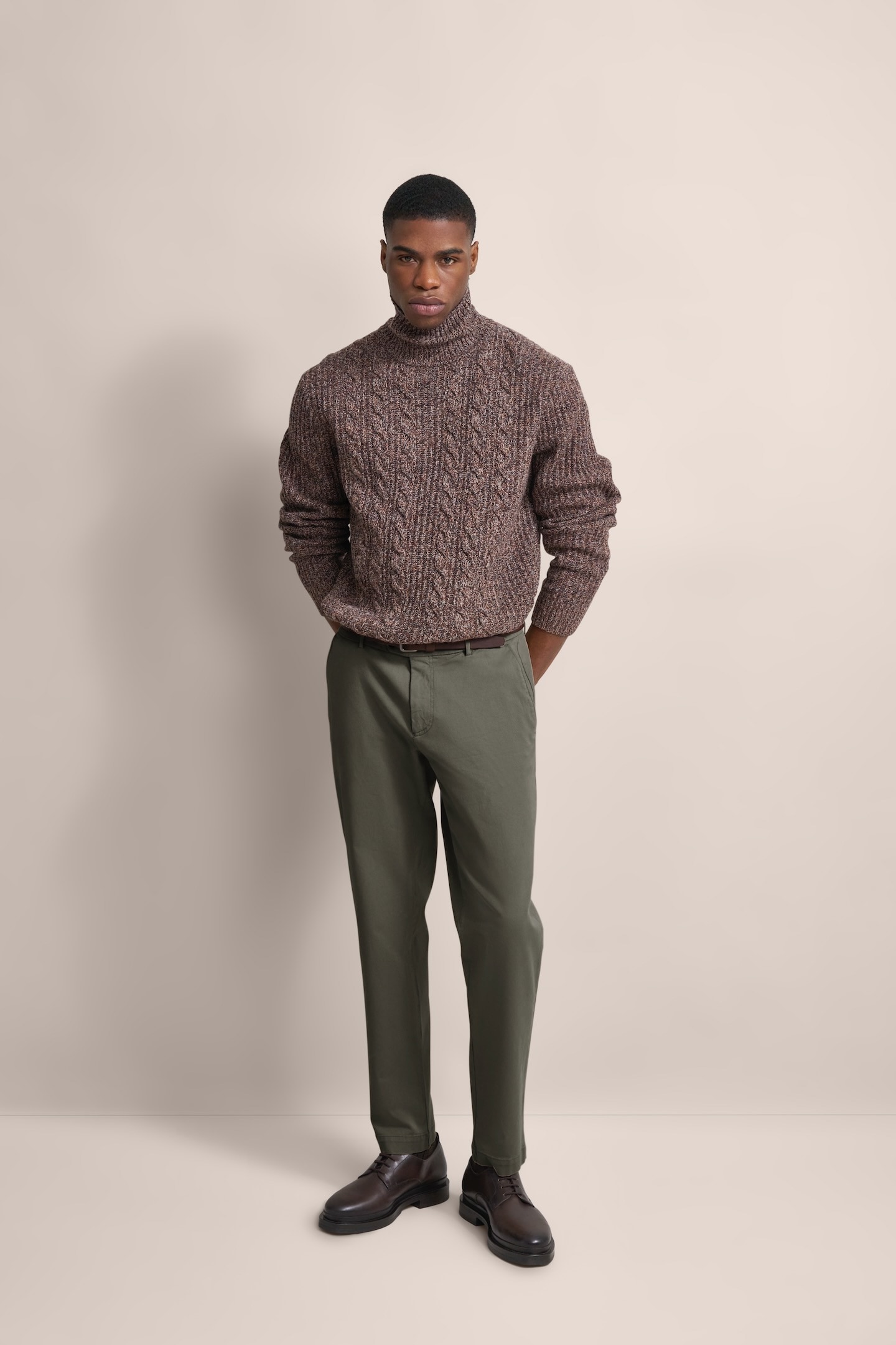 bugatti Pantalon en tissu  aus einem Baumwoll-Elasthan-Mix