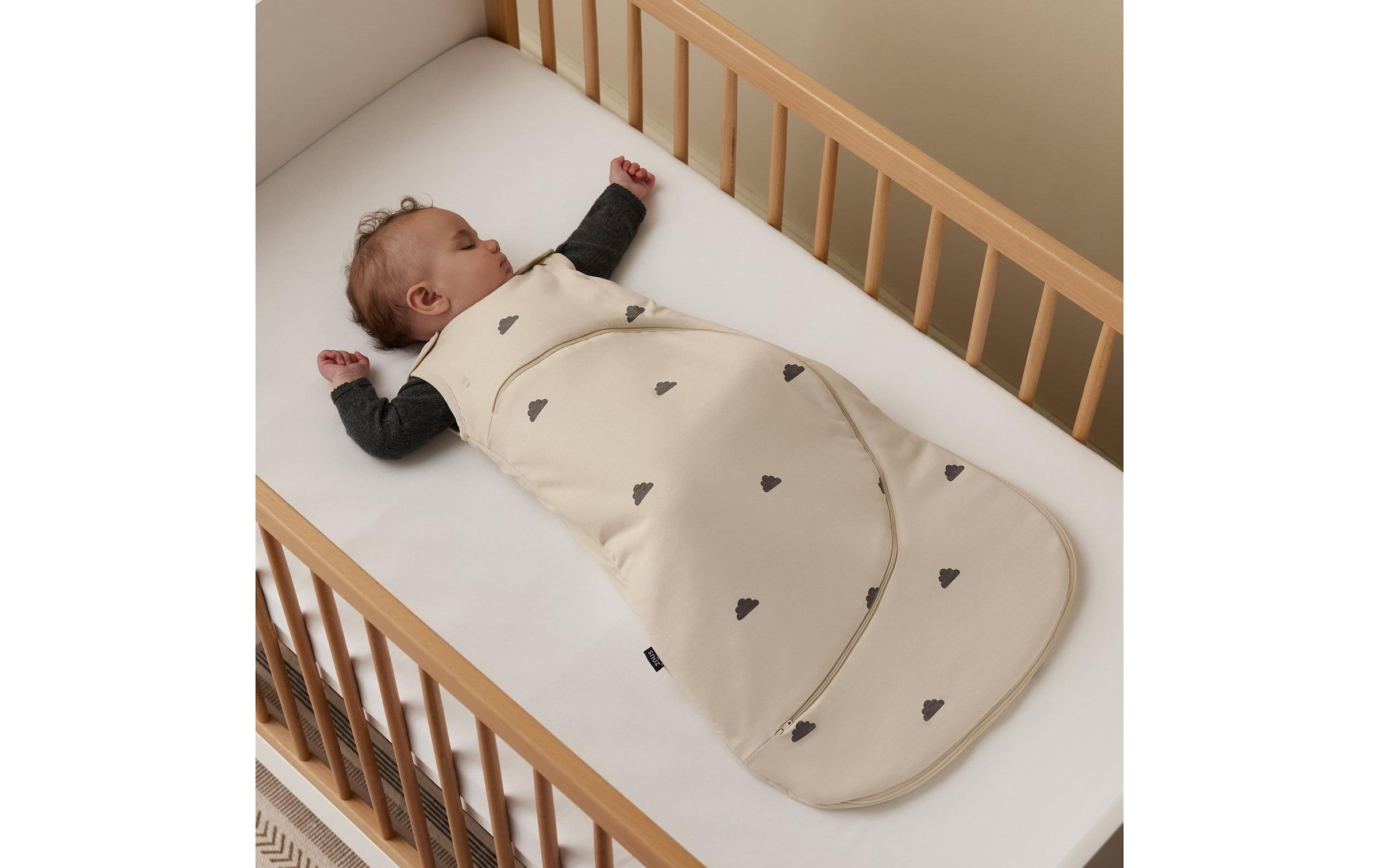   Sac de couchage pour bébé »Snüz Pouch 0-6 Monate Sand mit Wölkchen, TOG 0.5«