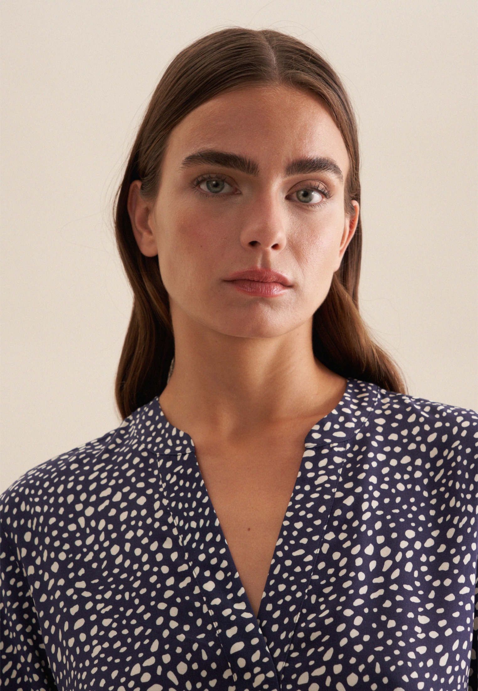 seidensticker Blouse classique »Schwarze Rose« Tunika Druck