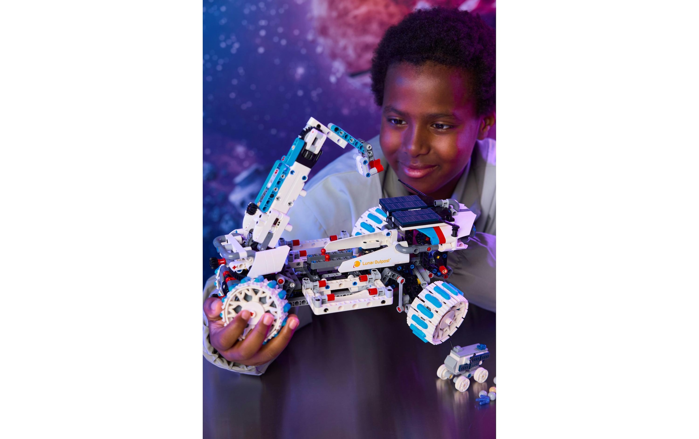 LEGO® Spielbausteine »LEGO® Technic Lunar Outpost Mondrover-Raumfahrzeug 42211«