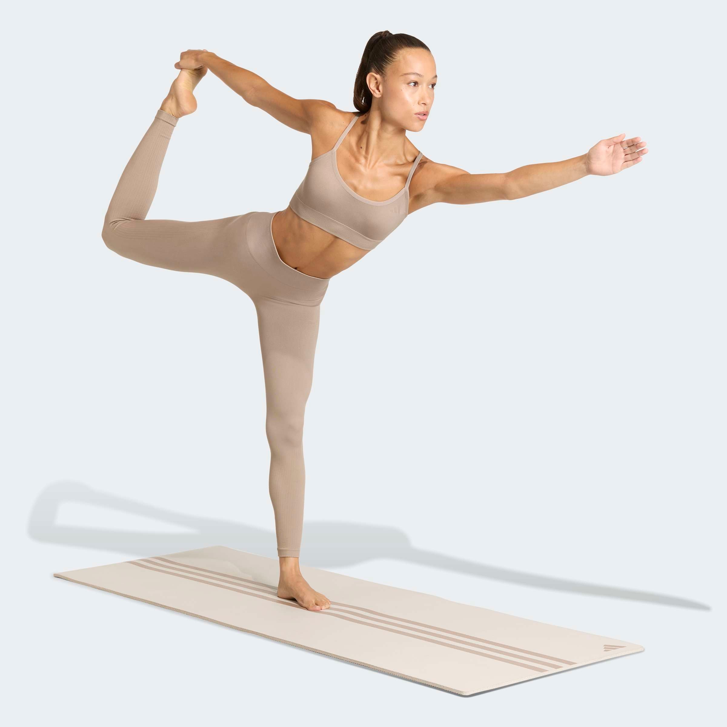 adidas Performance Sport-BH »WORKOUT ESSENTIALS KNIT LIGHT SUPPORT PADDED BH« 1