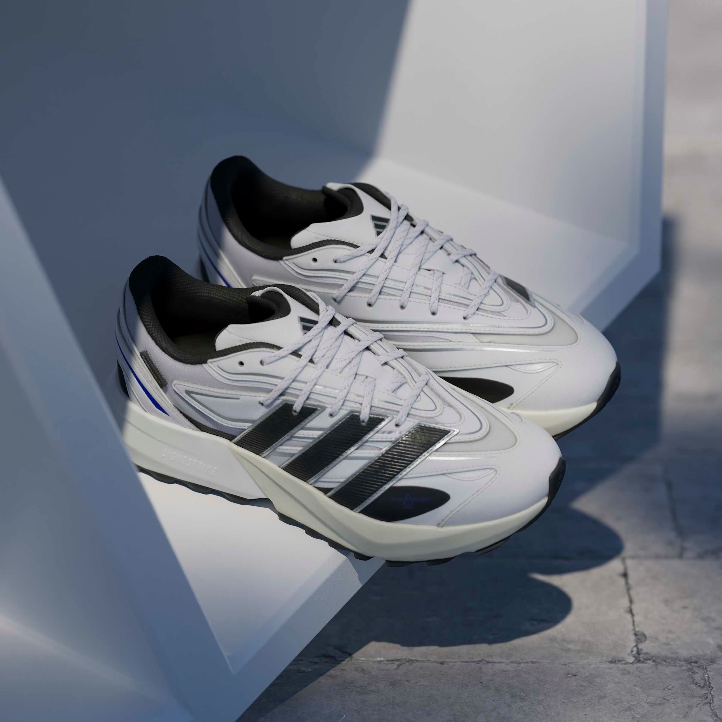 adidas Sportswear Sneaker »LIGHTBLAZE ATR«