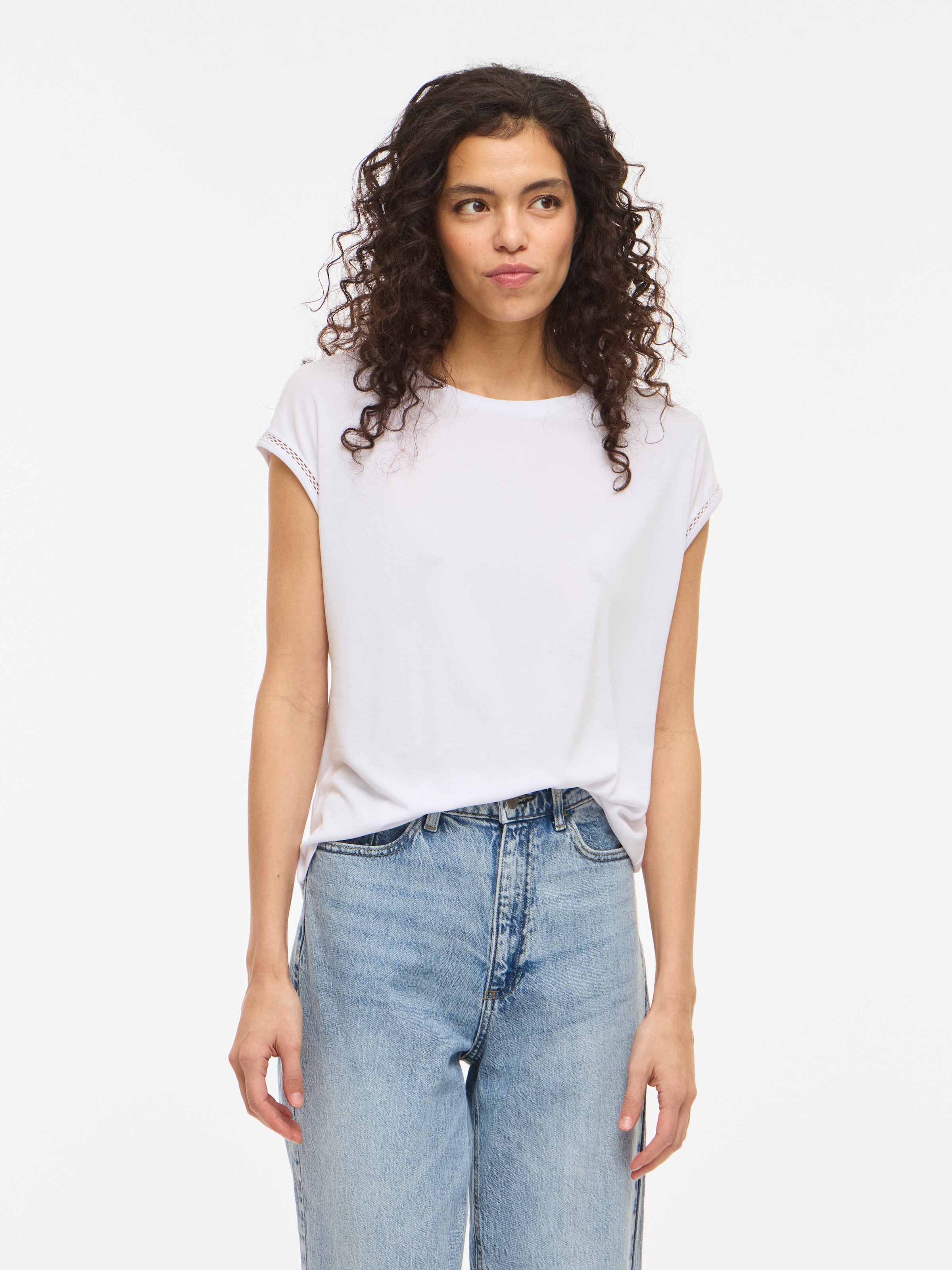 Vila Kurzarmshirt »VIMODALA C/S O-NECK DETAIL TOP - NOOS«