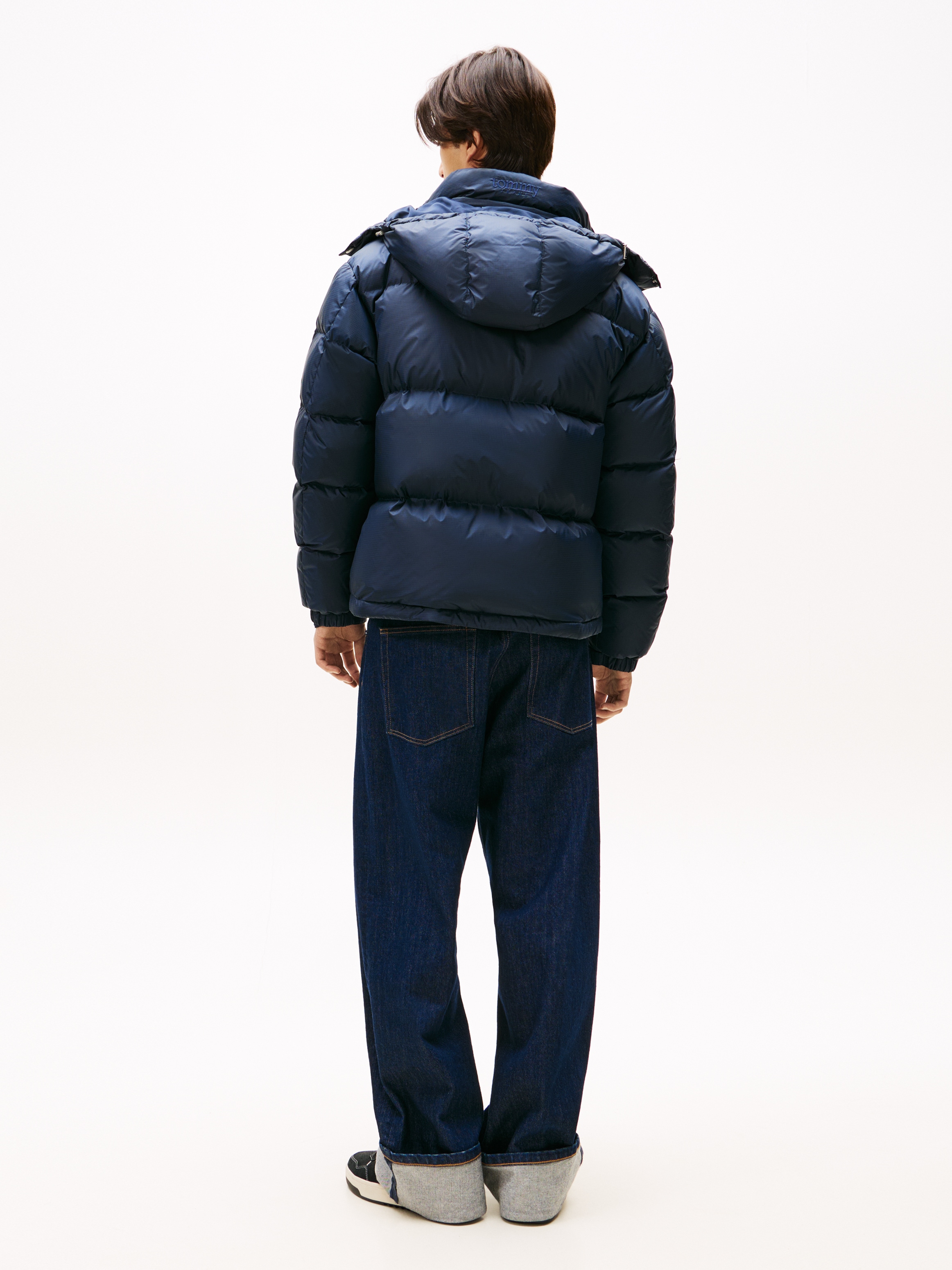 Tommy Jeans Steppjacke »ALASKA DOWN PUFFER« mit Kapuze Übergangsjacke Regular fit mit abnehmbarer Kapuze