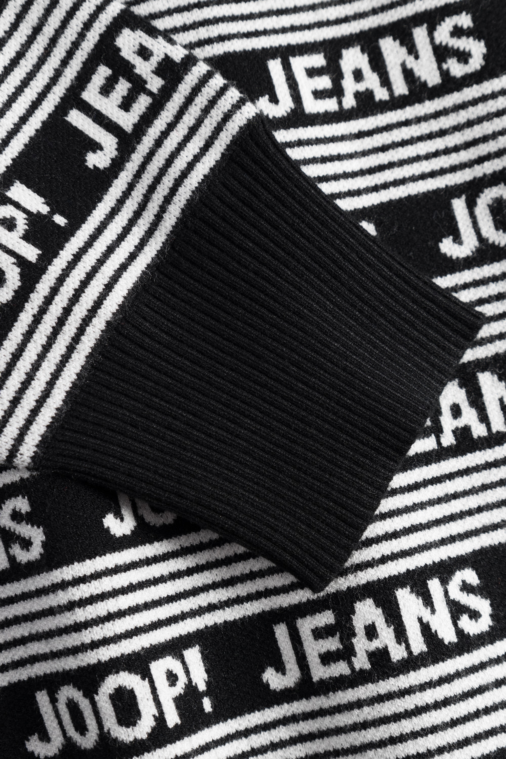 Joop Jeans Strickjacke »Kadri«, mit Logoprint
