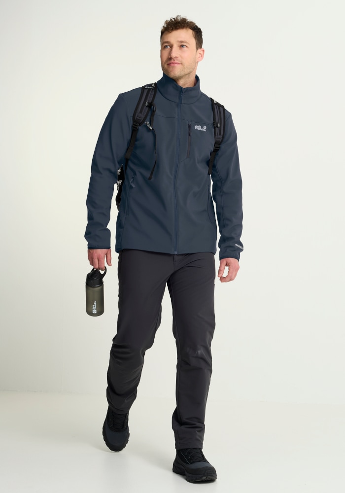 Jack Wolfskin »WILD WINDS JKT M« avec matériau supérieur flexible en polyester et élasthanne