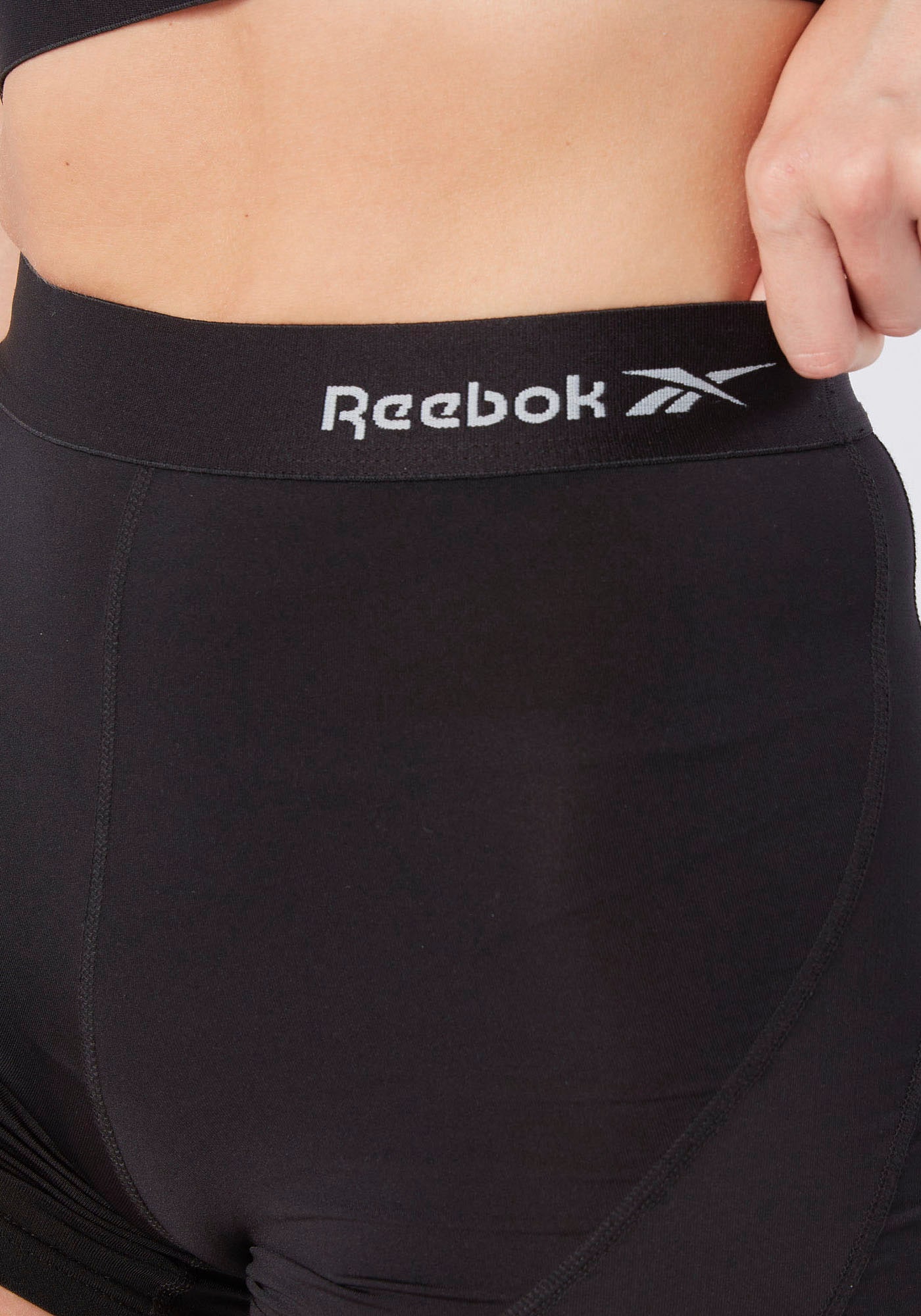 Reebok Boxers »JOYNER« kühlender Materialeinsatz, basic, bequem, eng, mit Logo, breiter Bund
