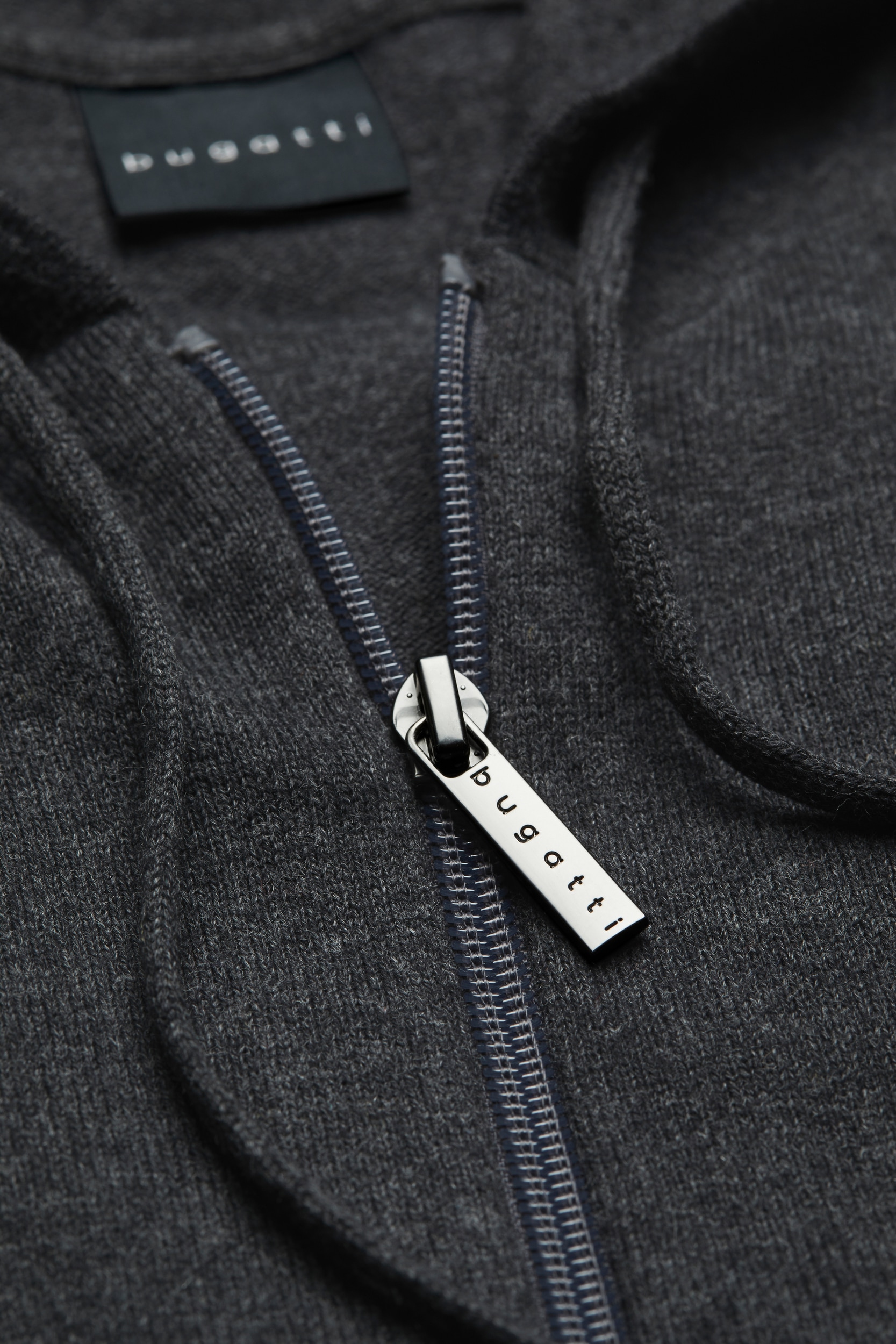 bugatti Pull à col rond mit Kaschmiranteil