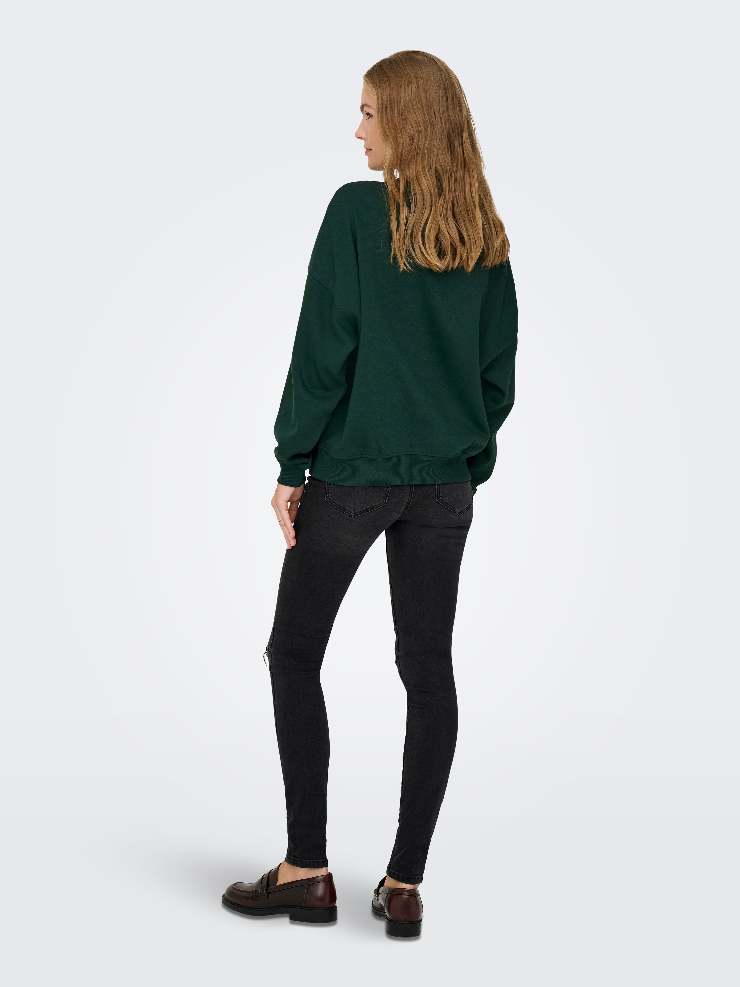 JDY Sweat-shirt »JDYMESA L/S O-NECK EMB SWEAT JRS NOOS«, mélange coton, coupe régulière
