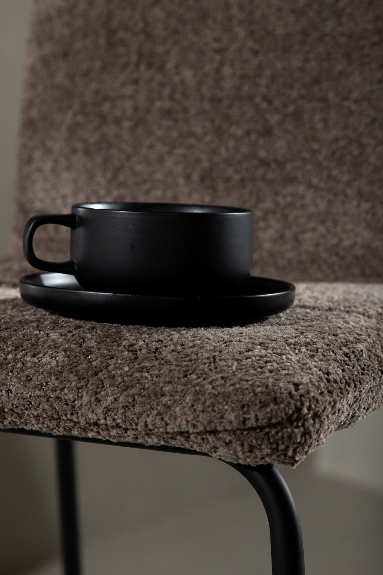 Venture Home Tabouret de bar »Bisbee, 2er-Set Barhocker mit Fussstütze, belastbar bis 120 kg« Ensemble, 2 cuis tlg. Tresenstuhl, weicher Bezug, Stahlbeine, Fussstütze, modern
