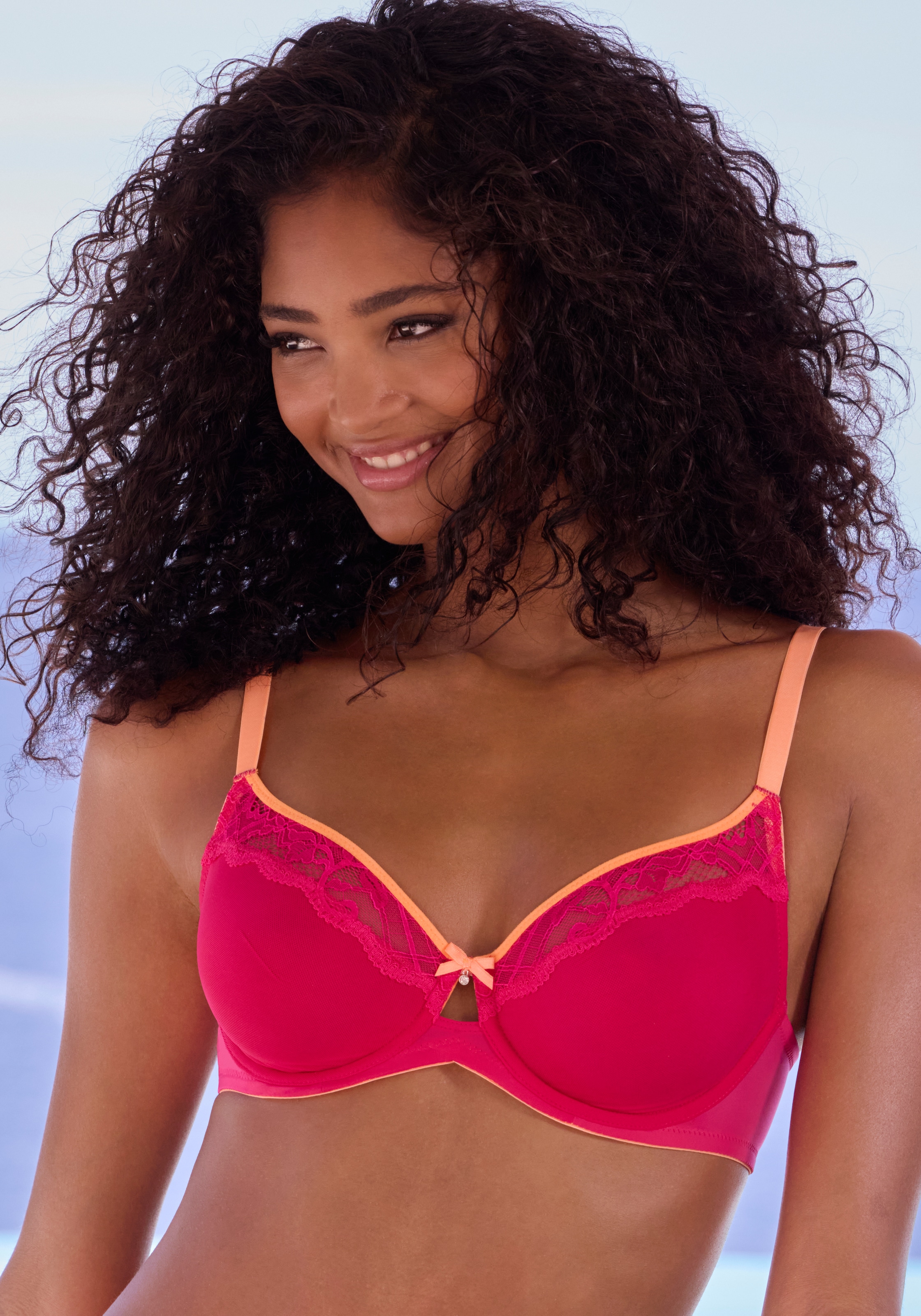 Vivance Soutien-gorge à armatures avec armature et jolis inserts en dentelle, lingerie