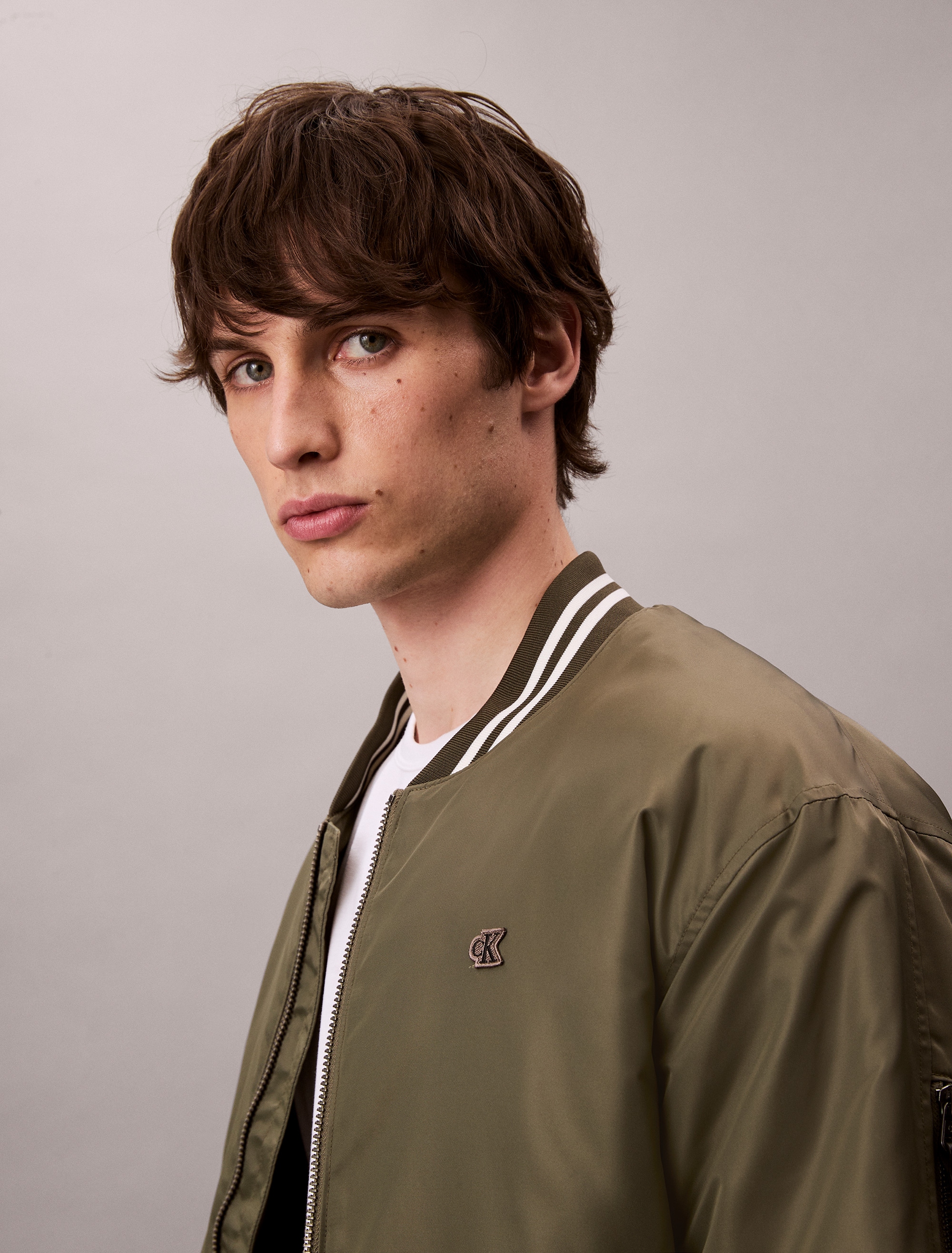 Calvin Klein Jeans Collegejacke »LS JEANS TIPPED HERO BOMBER« ohne Kapuze Mit Rundhalsausschnitt, regular fit