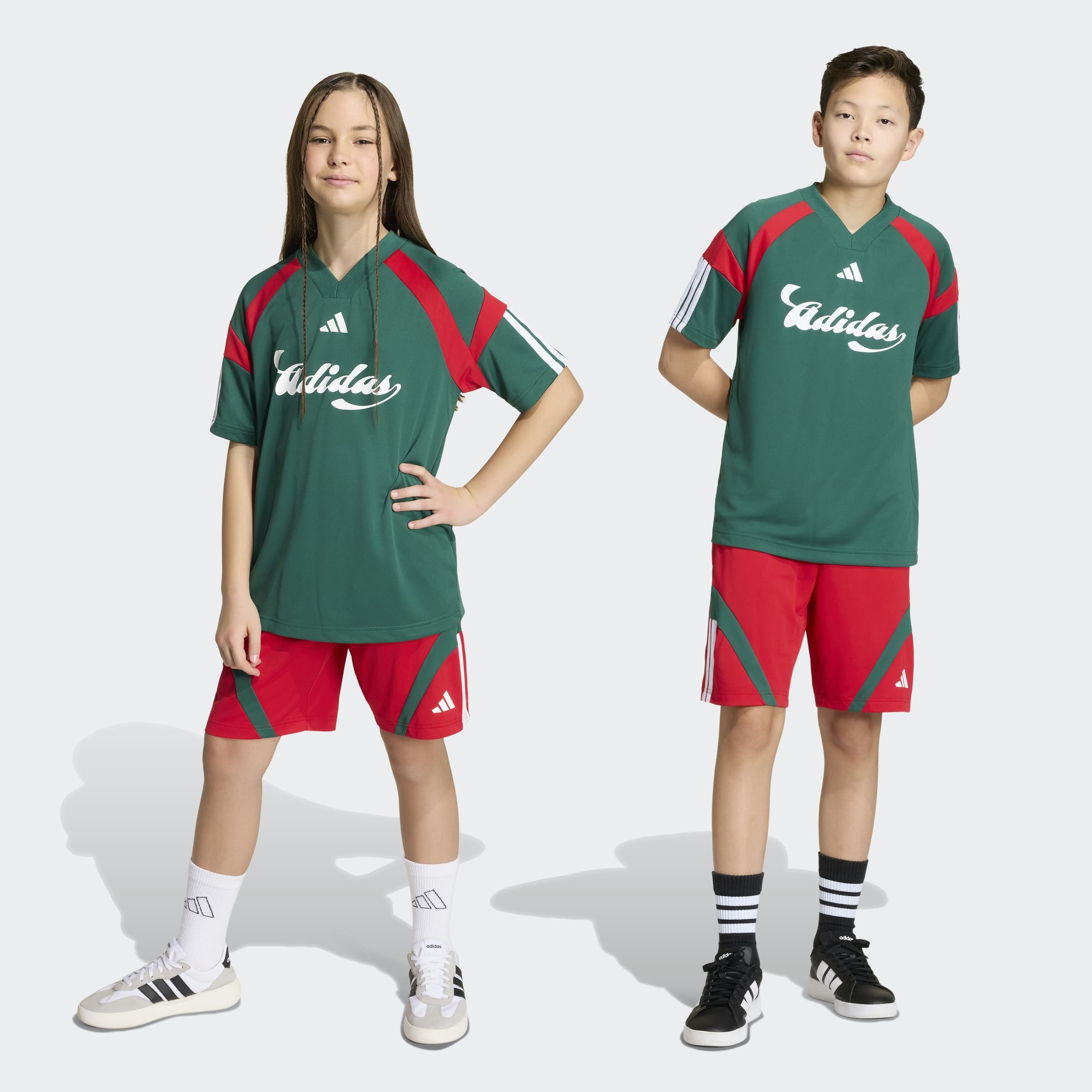 adidas Sportswear Short »J HOT SHO«  Kinder Shorts, sportlicher Stil, mit Kordelverschluss