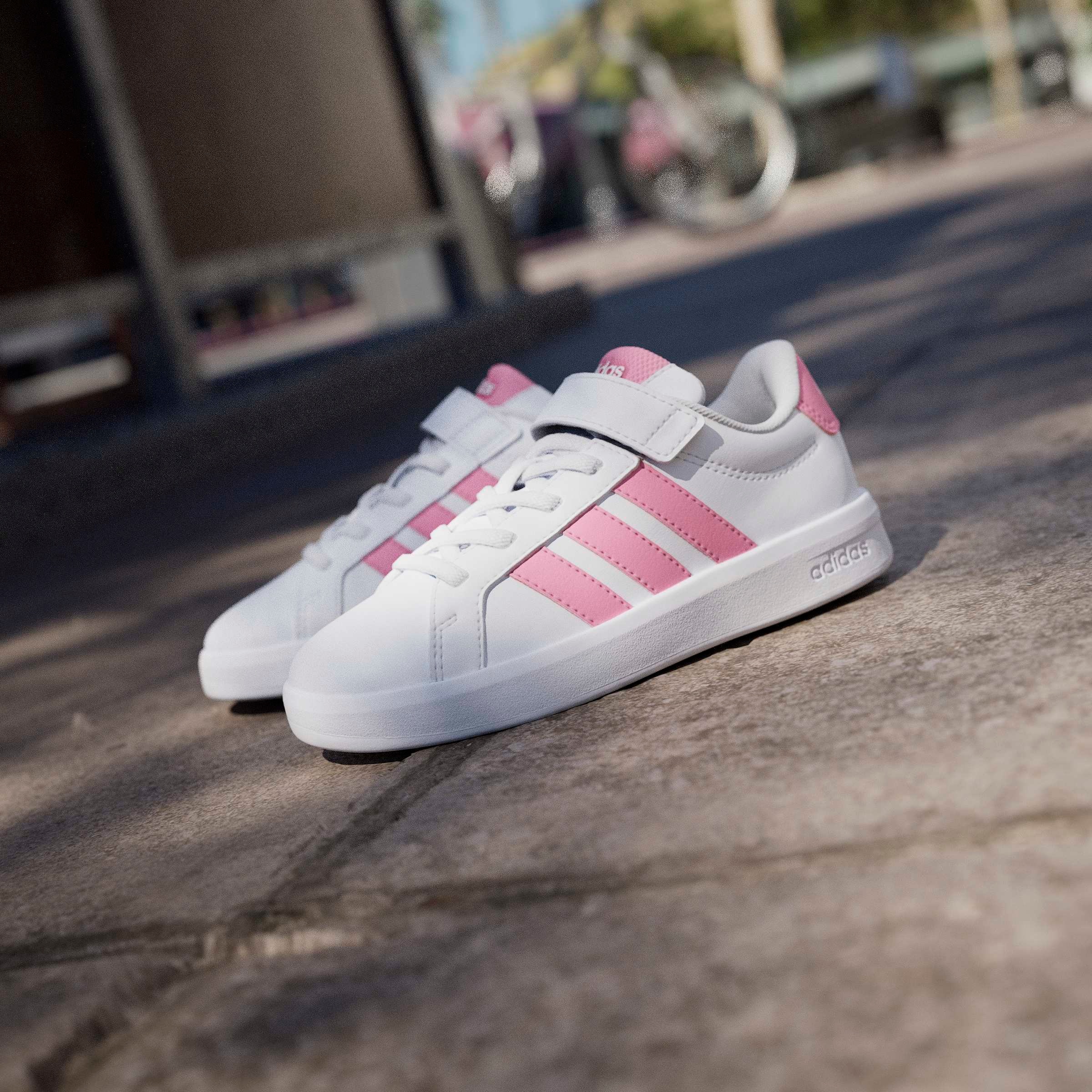 adidas Sportswear Sneaker »GRAND COURT 3.0  FÜR KINDER«  mit Klettverschluss