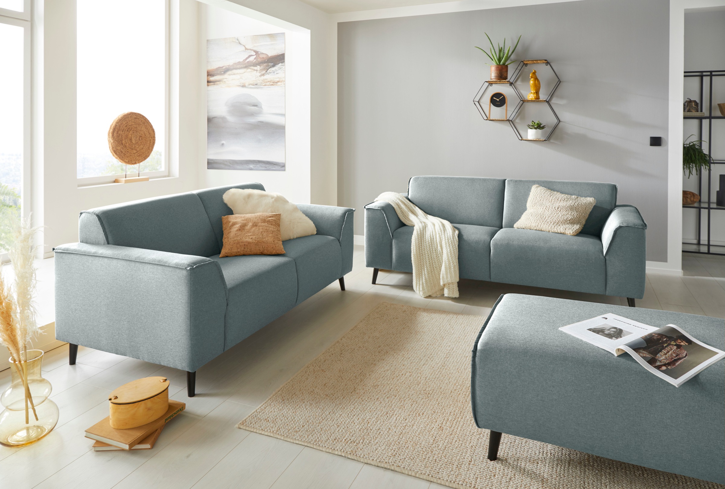 DOMO collection 2,5-places »Amora tolle Verarbeitungsdetails, komfortabel,« mit Federkern für hohen Sitzkomfort