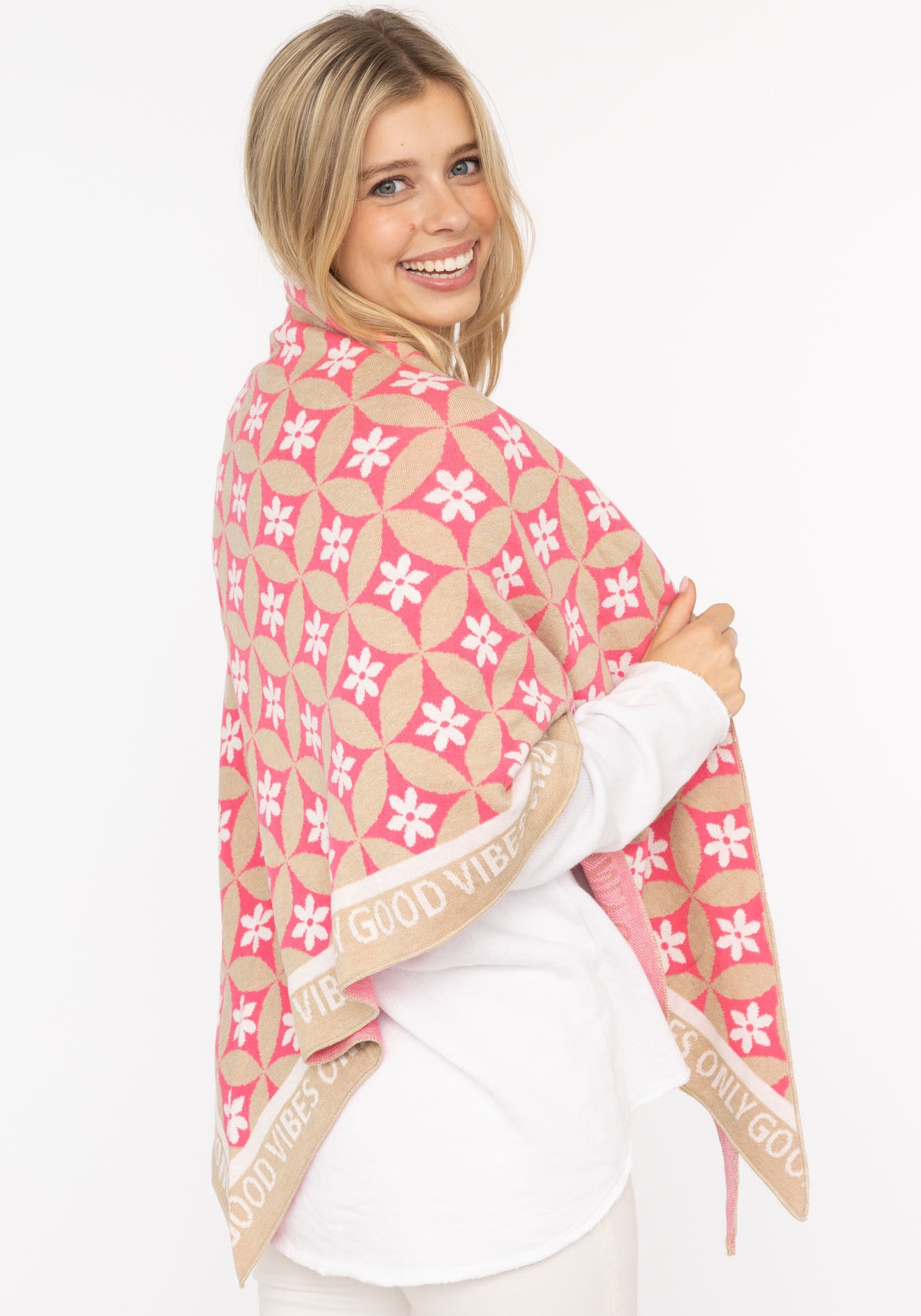 Zwillingsherz Dreieckstuch »"Luxury Vibes"« Feinstrick, Blumenmotiv, Statement, wärmend