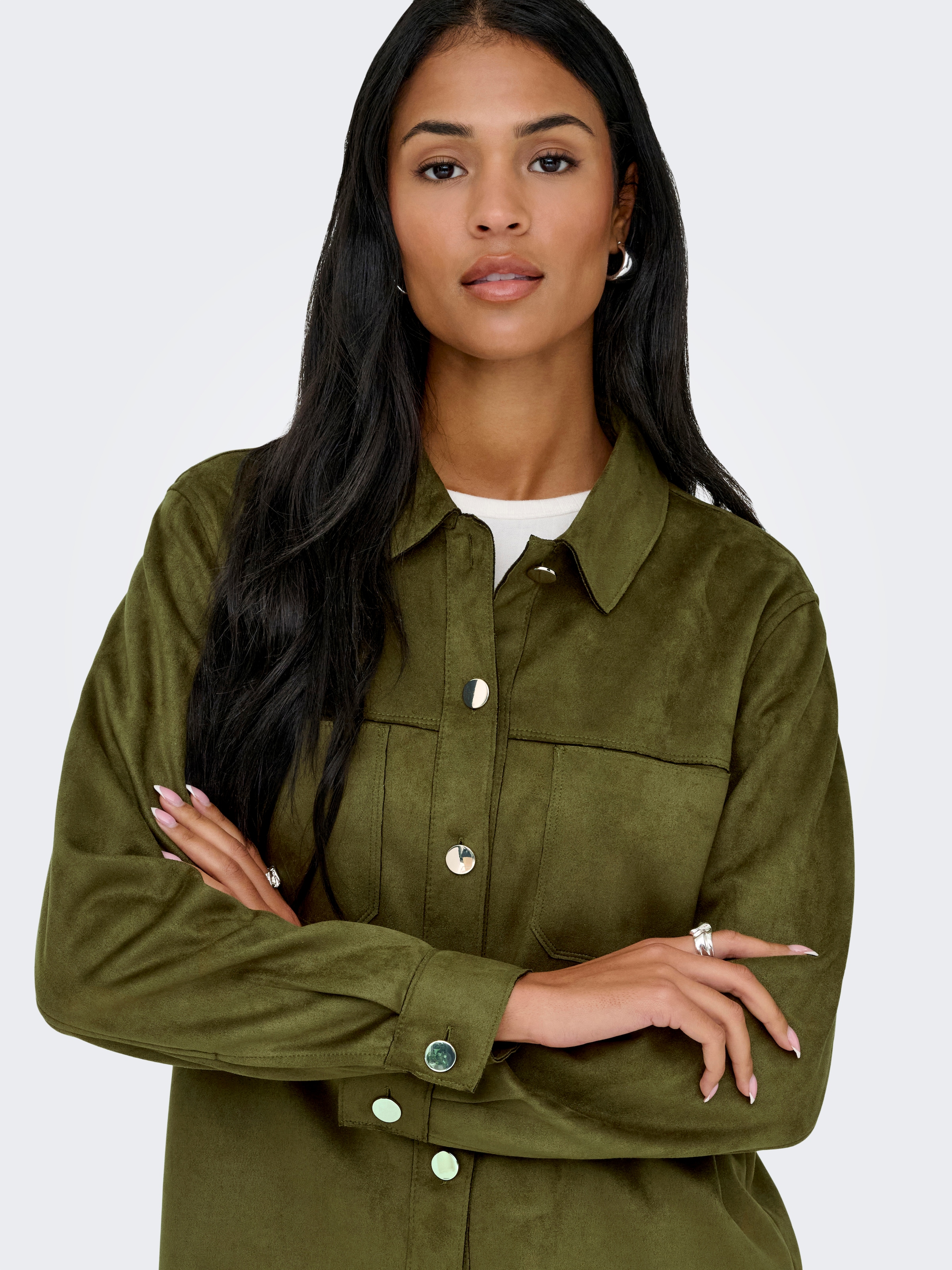 ONLY Blouse chemise »ONLMIRA L/S FAUX SUEDE SHIRT PNT« mélange de matériaux, coupe régulière