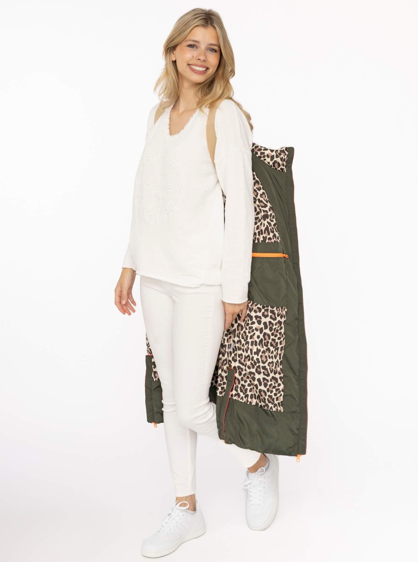 Zwillingsherz Manteau matelassé »„Leo Kapuze“« capuche avec doublure léopard, fermeture éclair, poches, poignets élastiques