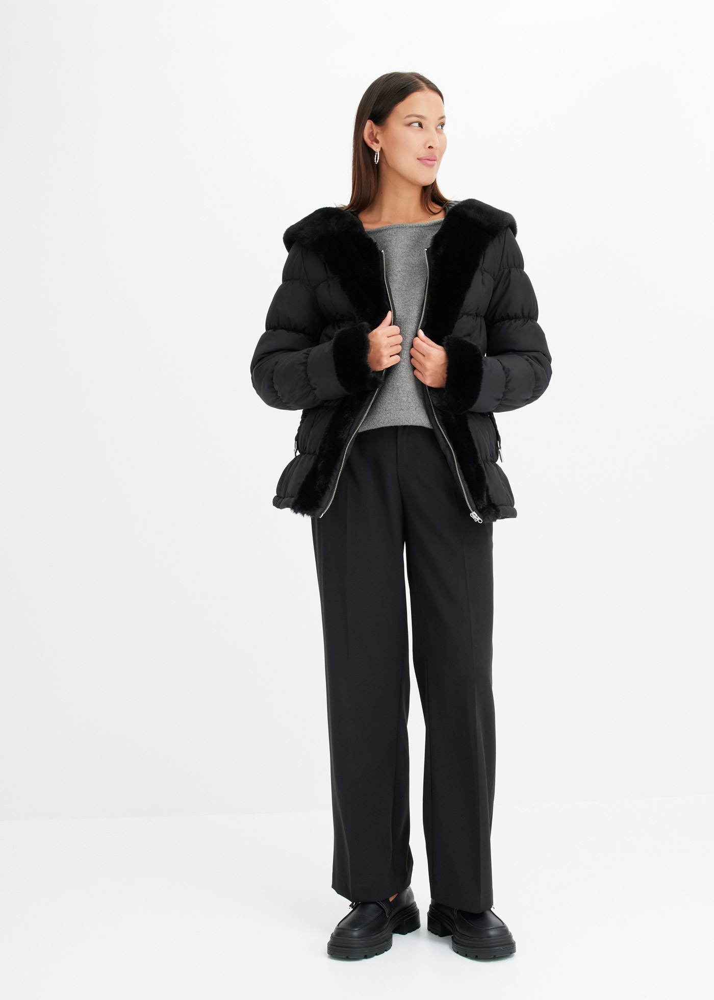 bonprix Steppjacke mit Kapuze eleganter Look, mit Kapuze und Fellimitat, Winterjacke