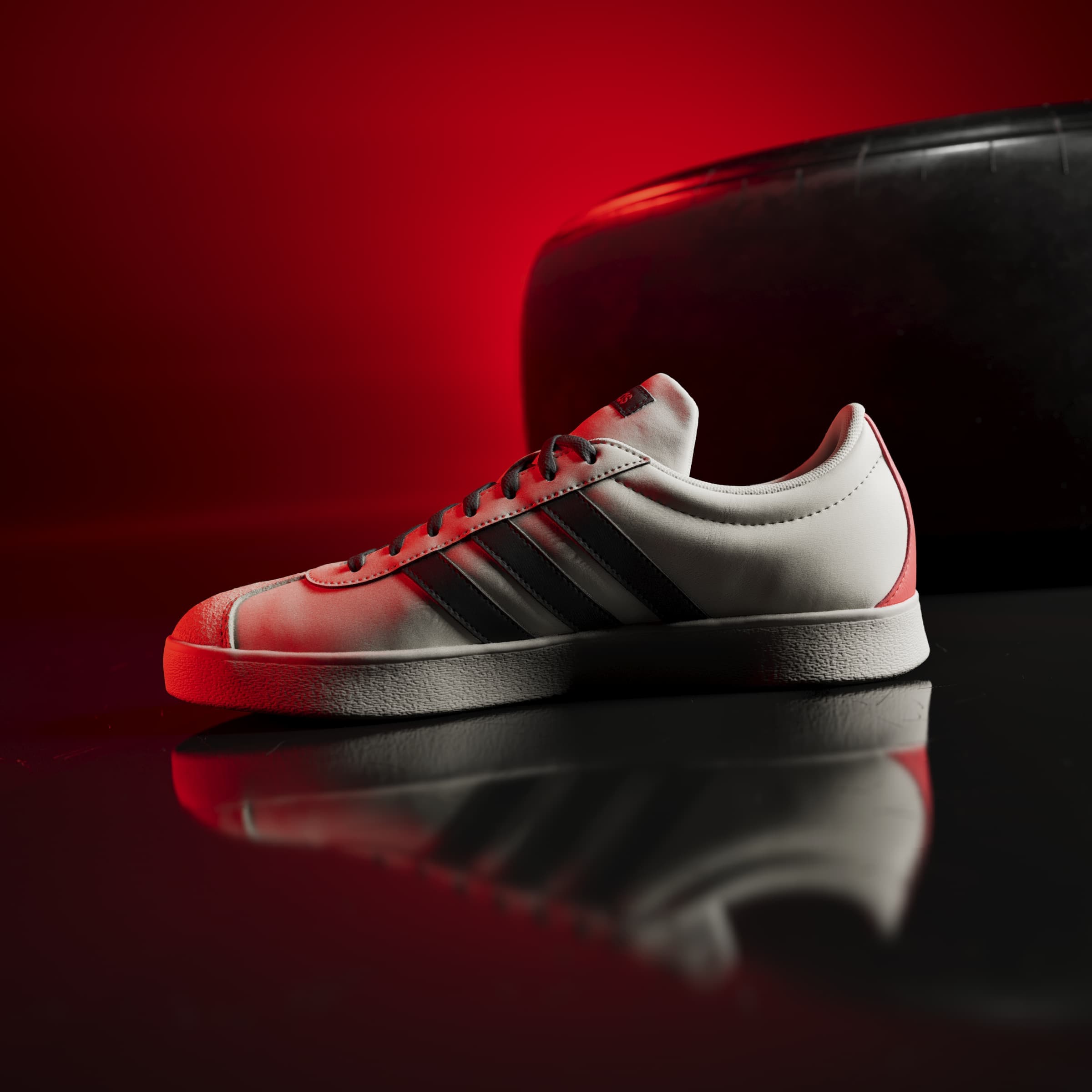 adidas Performance Sneakers »VL COURT AUDI REVOLUT F1 TEAM«  AUDI F1 Motorsport