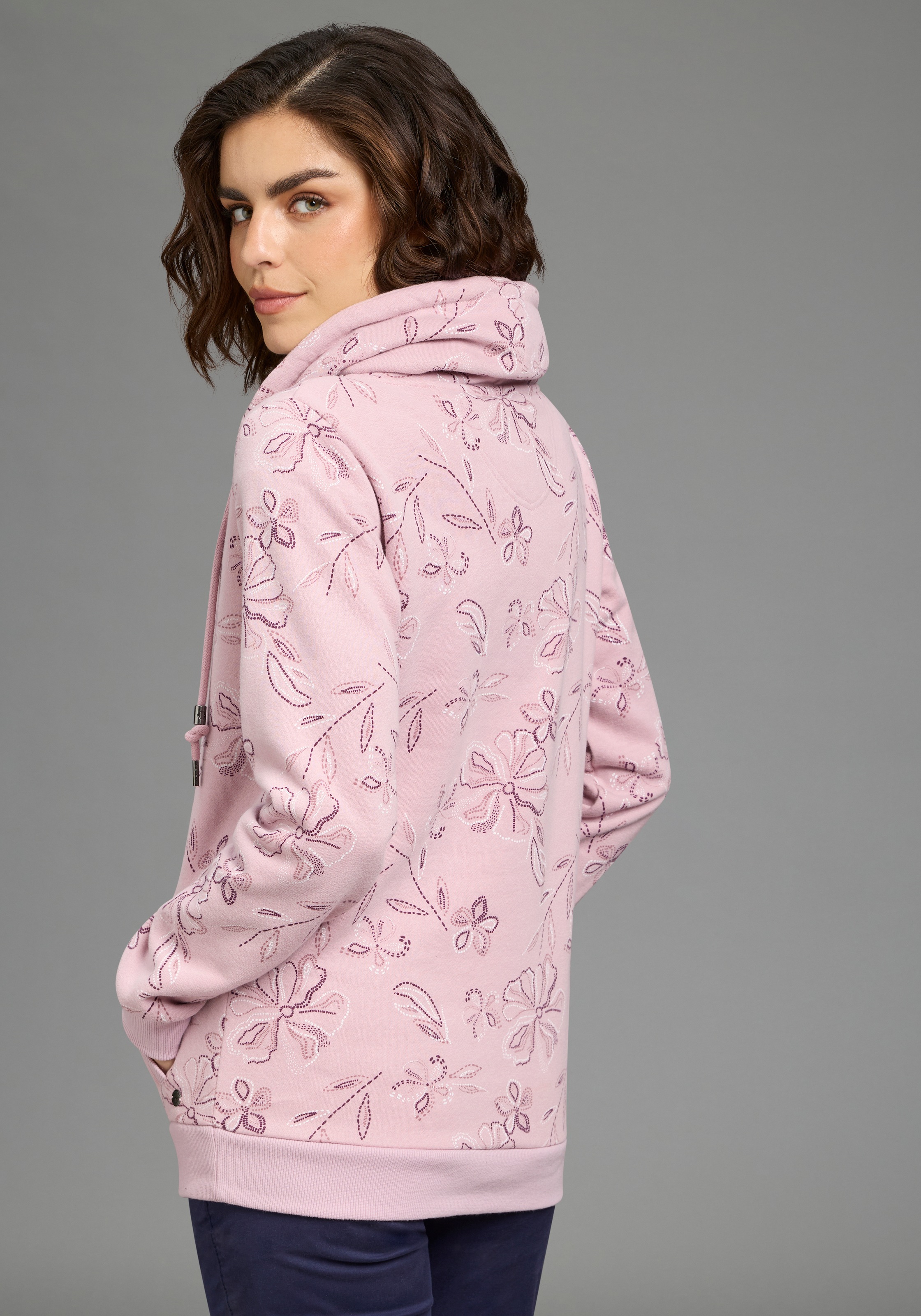 KangaROOS Sweatshirt , mit hohem Stehkragen, hüftbedeckende Länge, figurumspielende Passform
