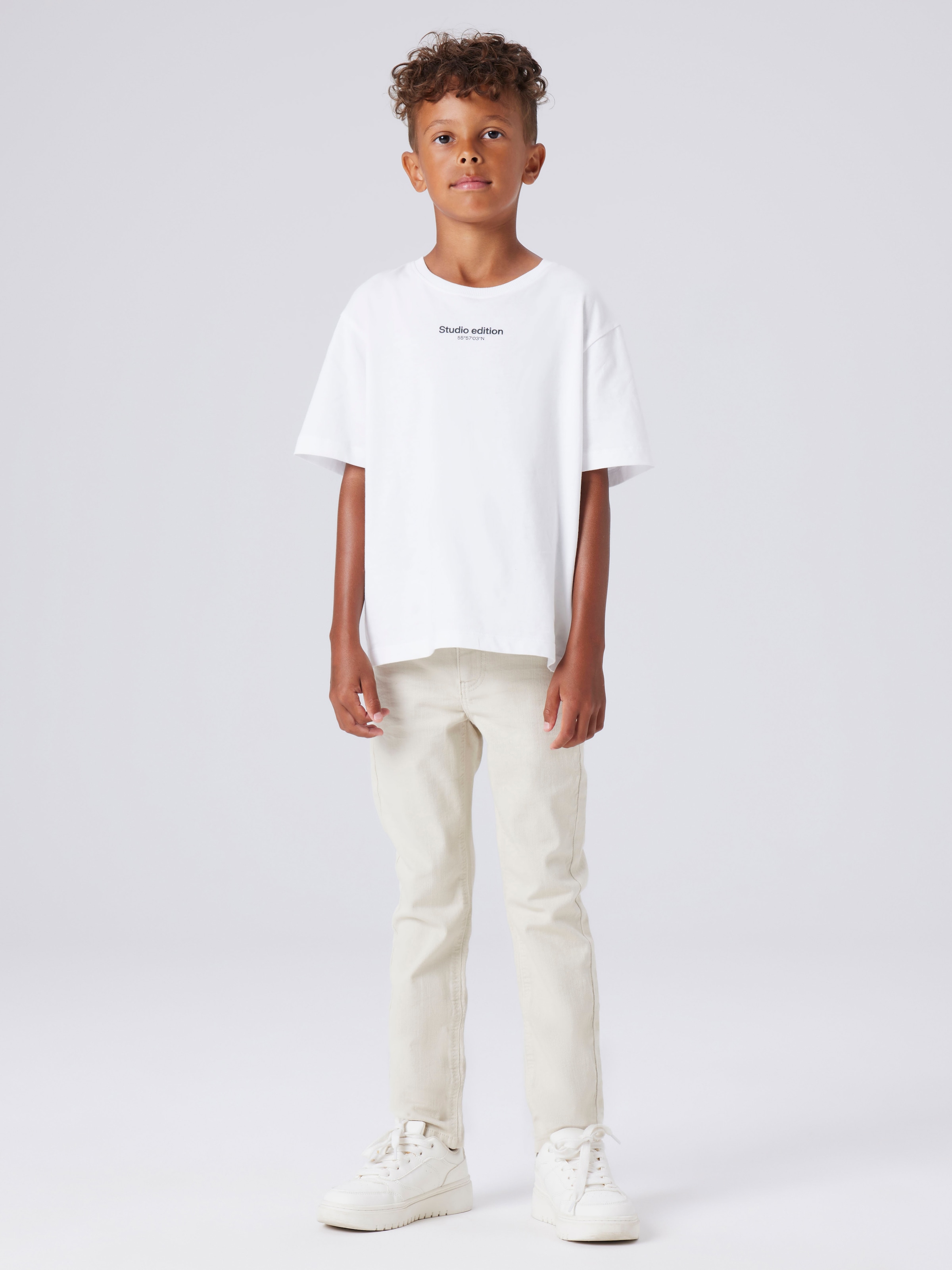 Name It Röhrenhose »NKMTHEO für Jungen mit verstellbarem Bund und schmaler Silhouette«  slim fit, Twill, Reissverschluss, uni