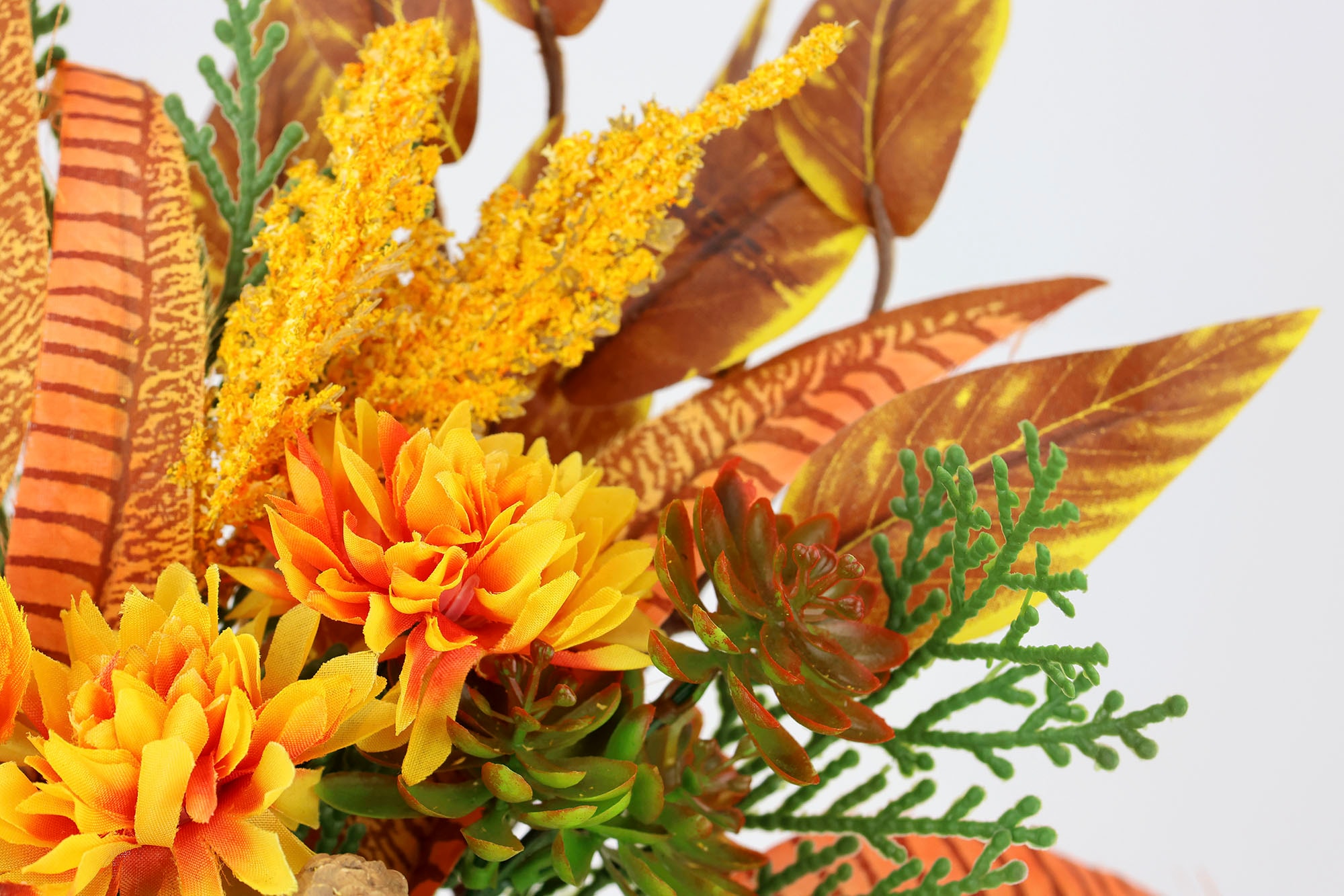 I.GE.A. Kunstblume »Herbstgesteck Chrysanthemen« Im Zapfentopf mit Physalis, Eule, Herbstlaub