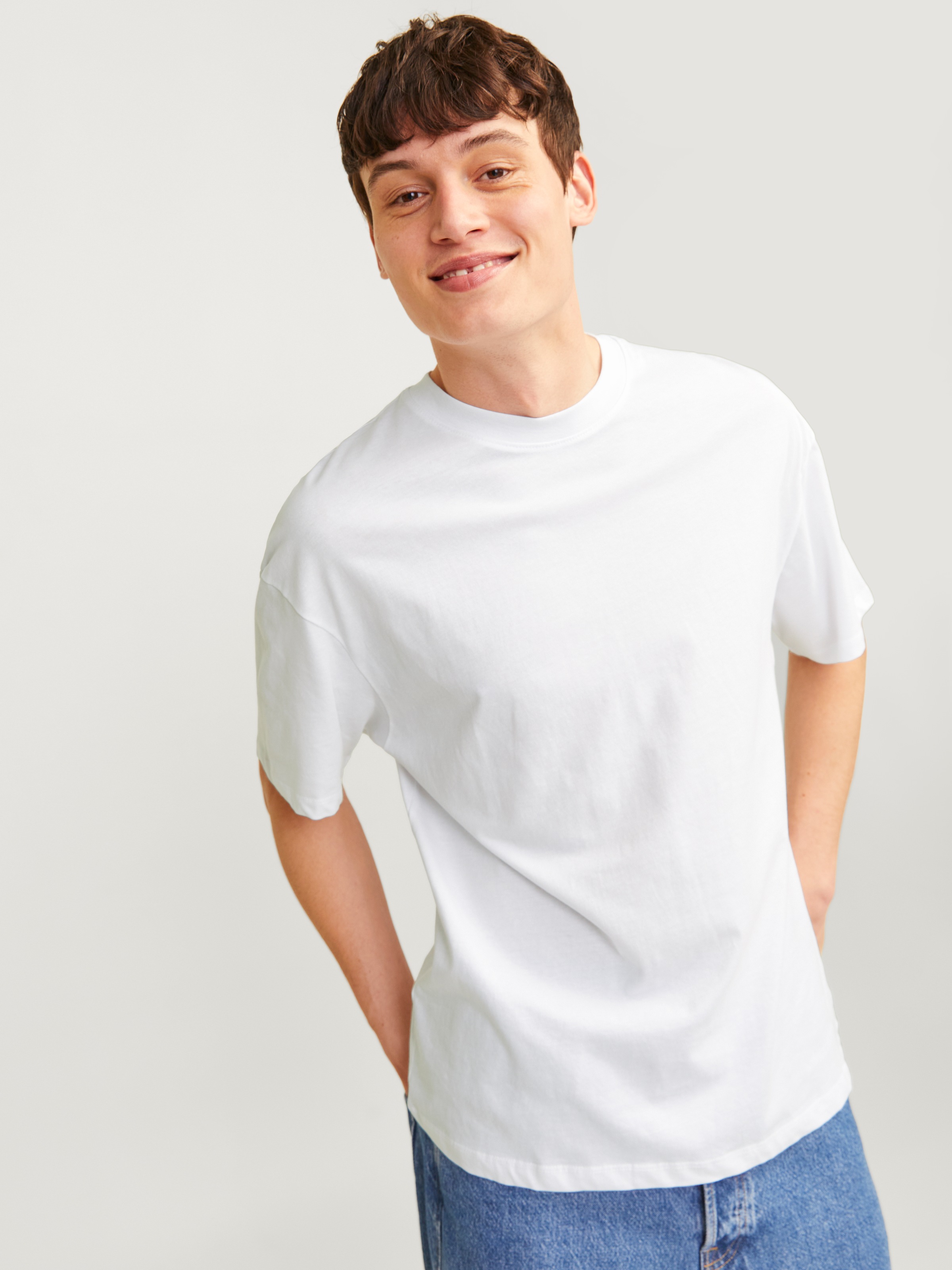 Jack & Jones Shirt à col rond »JJEBRADLEY TEE SS O-NECK 2PK MP NOOS« Paquet, 2 cuis coton, coupe décontractée