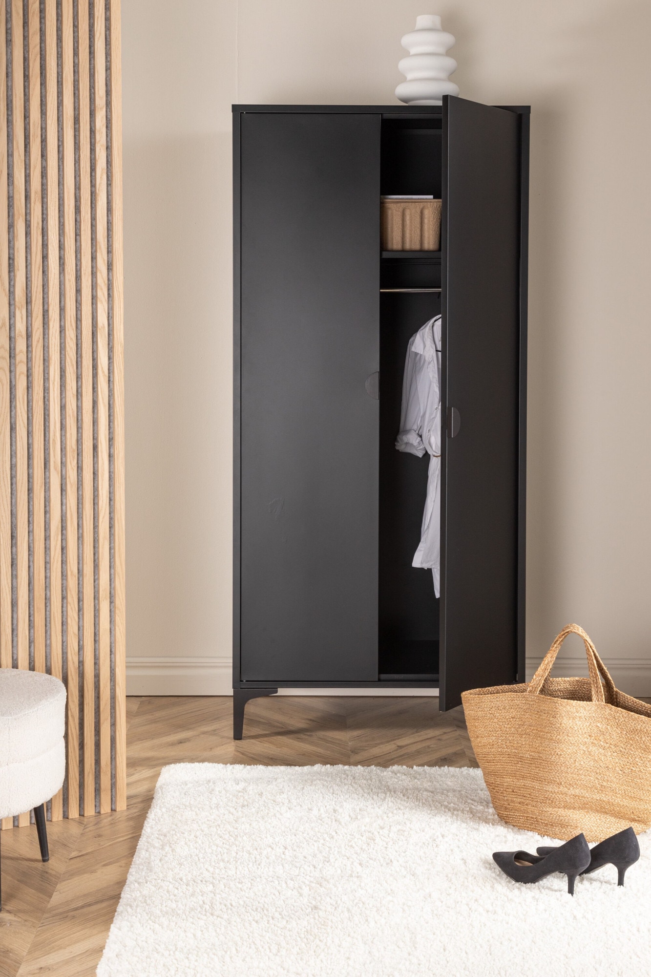 Venture Home Garderobenschrank »Piring, Stauraumschrank aus Stahl, 2 Türen, Höhe 183 cm« Garderobenschrank, Pulverbeschichtung, Stange, Einlegeböden, modern