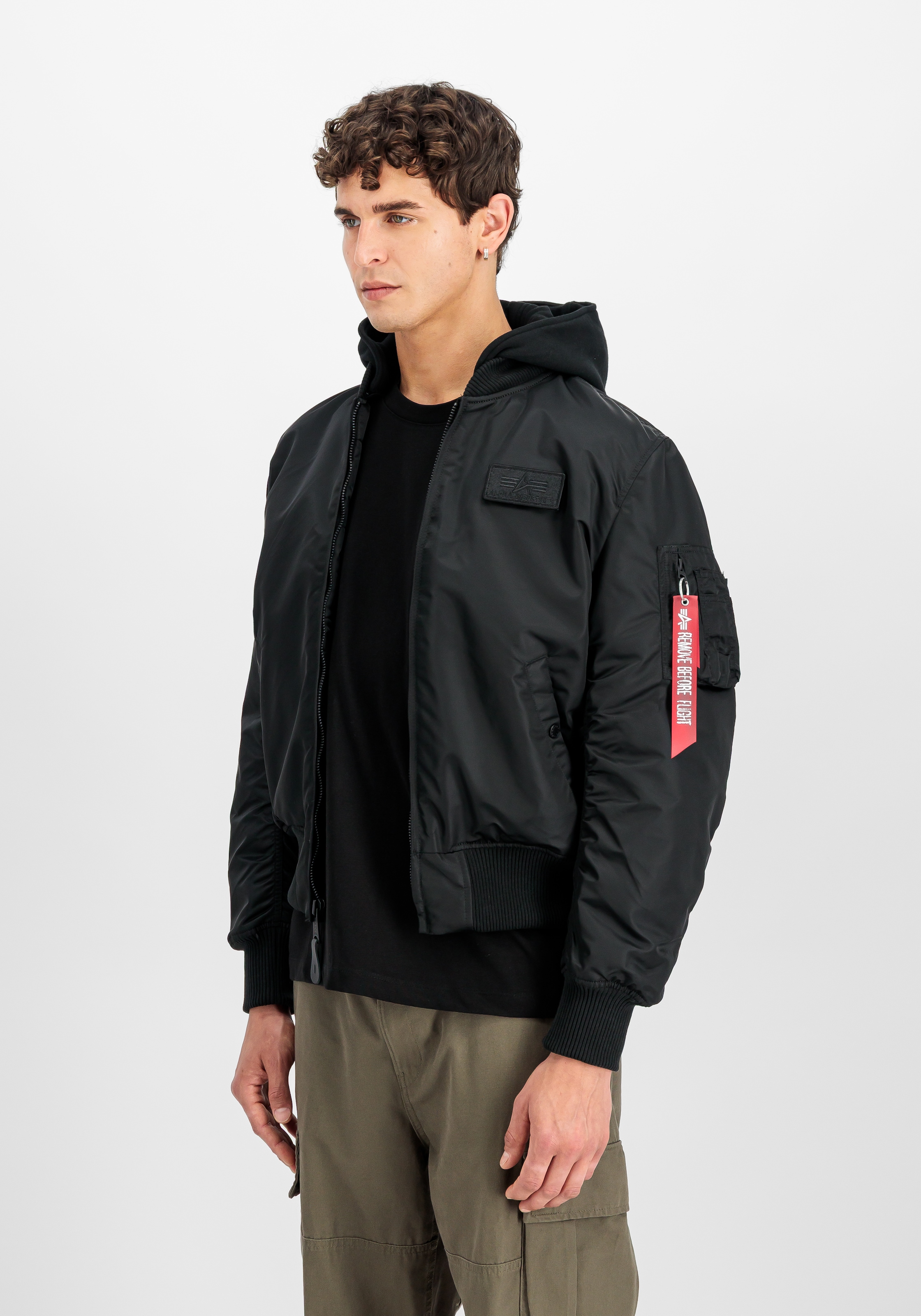 Alpha Industries Veste bomber »MA-1 ZH Back Print« mit Kapuze Kunstfaser, slim fit