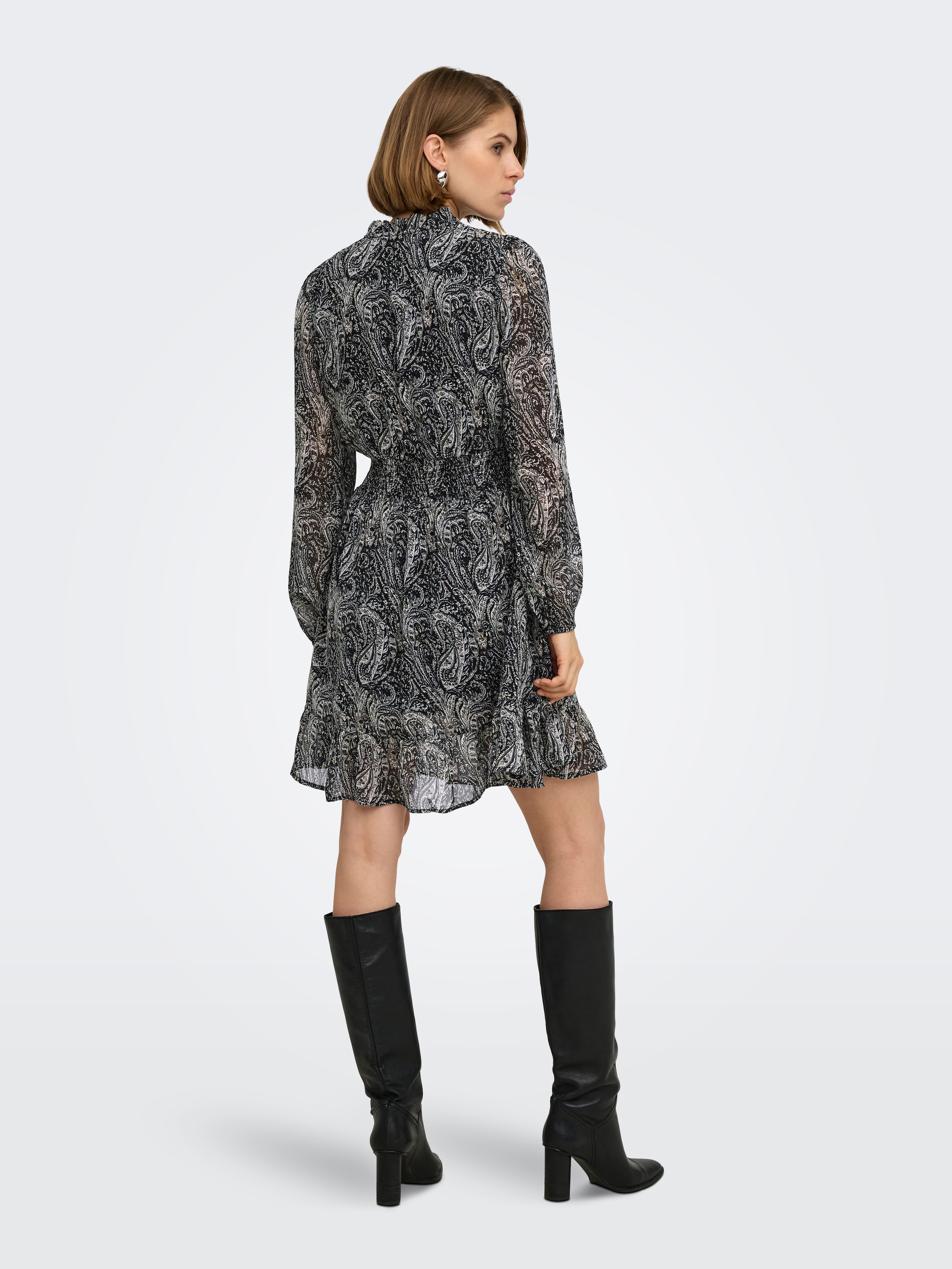 ONLY Robe en mousseline de soie »ONLCAROLINE L/S SHORT DRESS WVN NOOS« Polyester