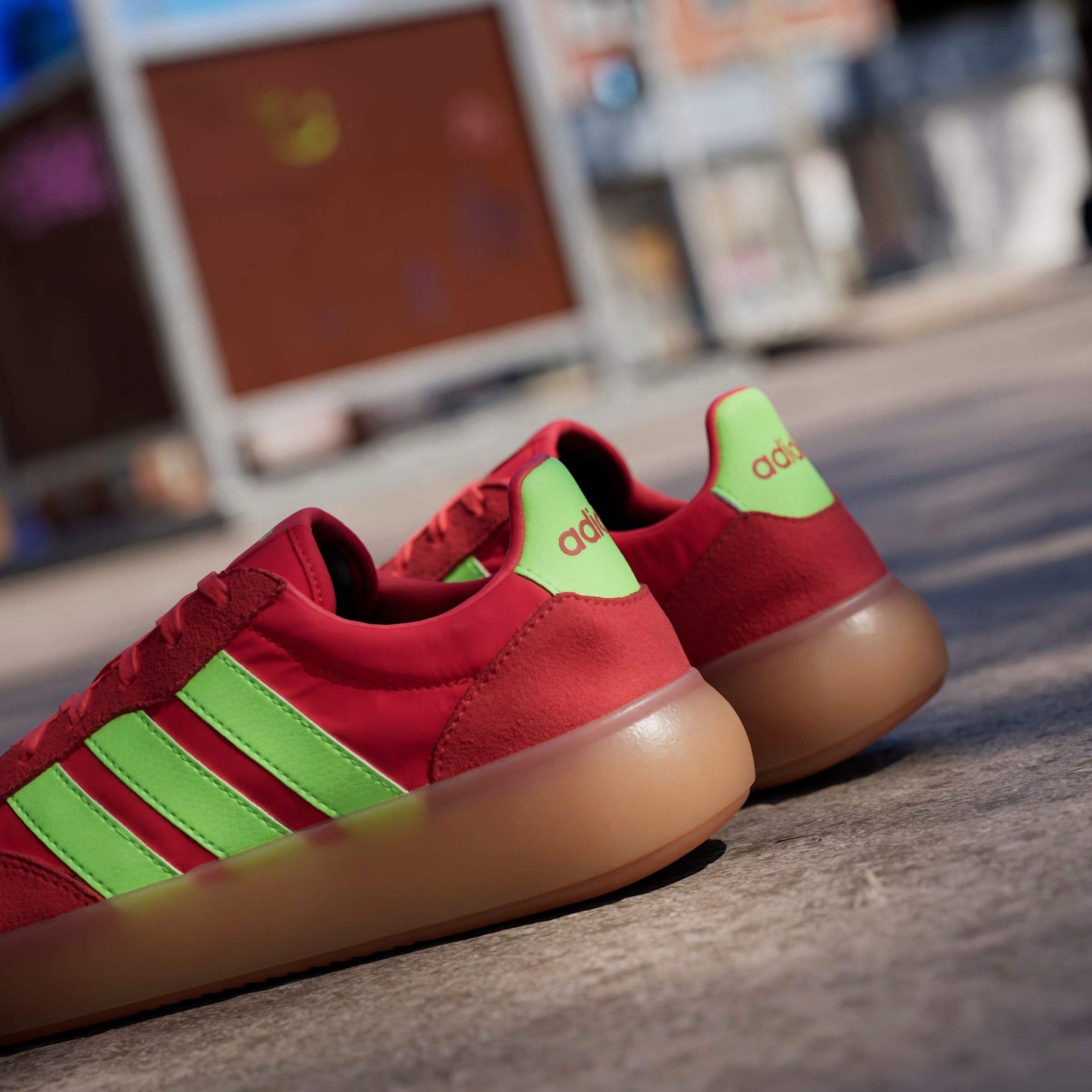 adidas Sportswear Sneaker »BARREDA DECODE«  inspiriert vom Design des adidas handball spezial