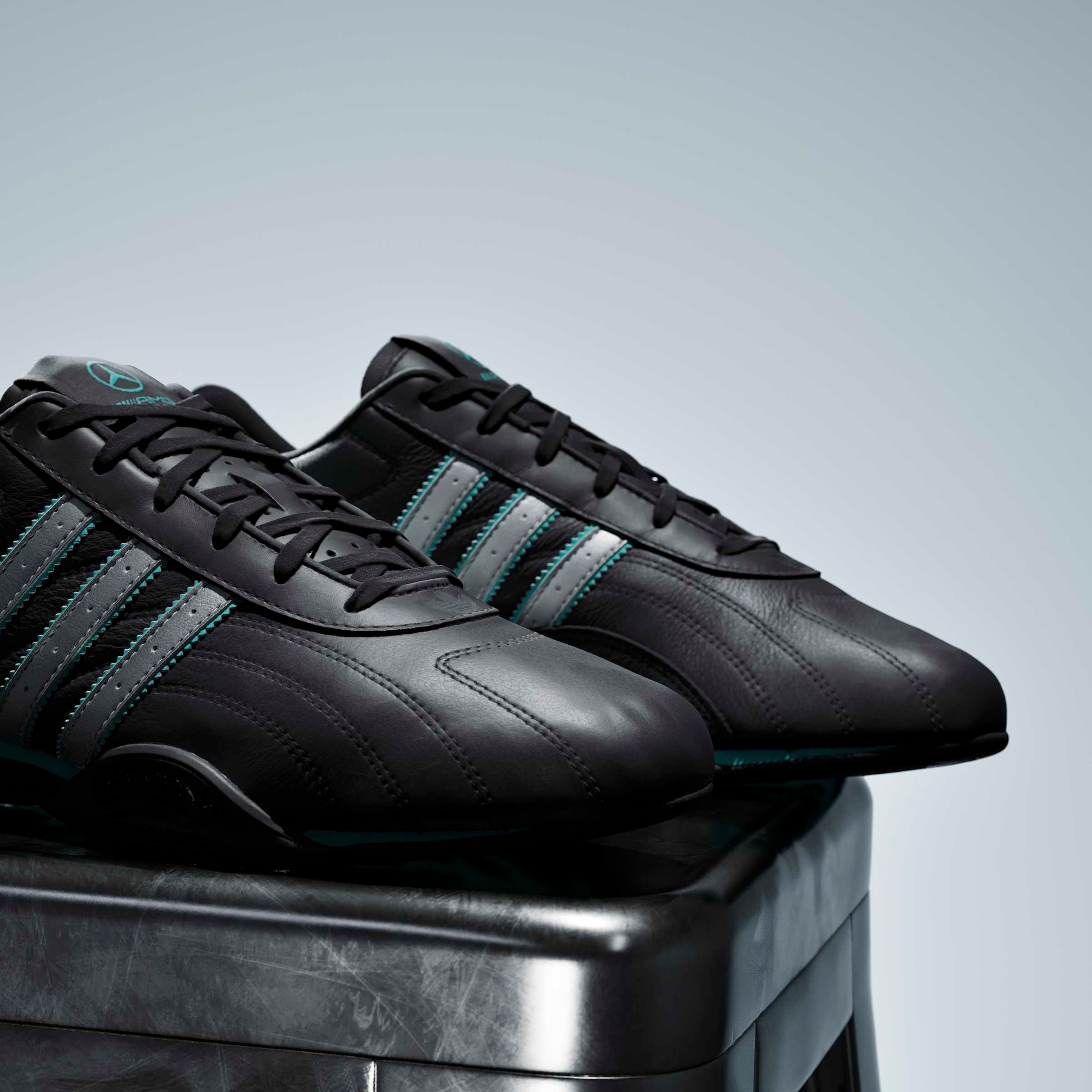 adidas Performance Sneakers »ADIRACER LO MERCEDES AMG PETRONAS F1 TEAM«