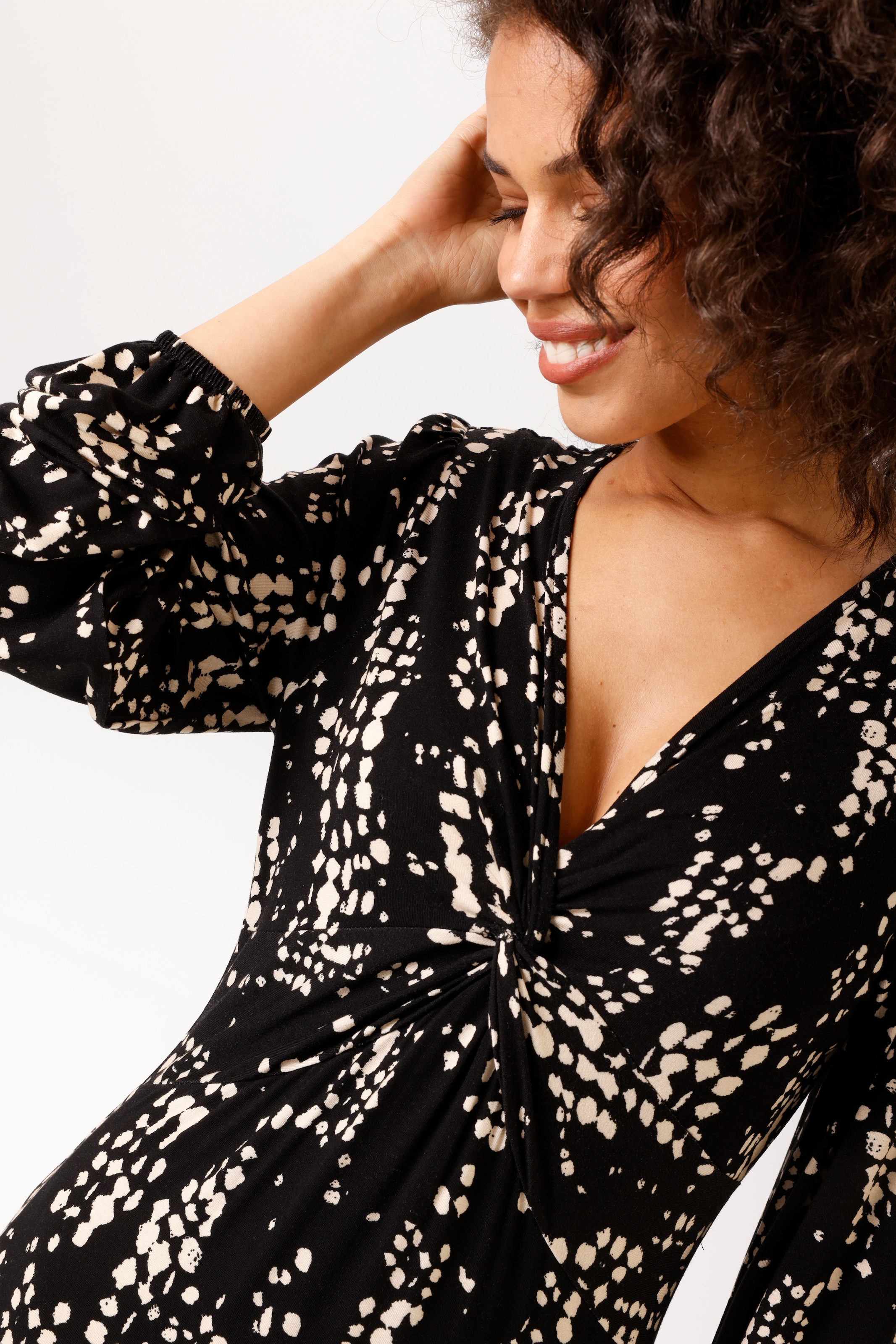 Aniston CASUAL Maxi robe avec nœud raffiné au décolleté - NOUVELLE COLLECTION