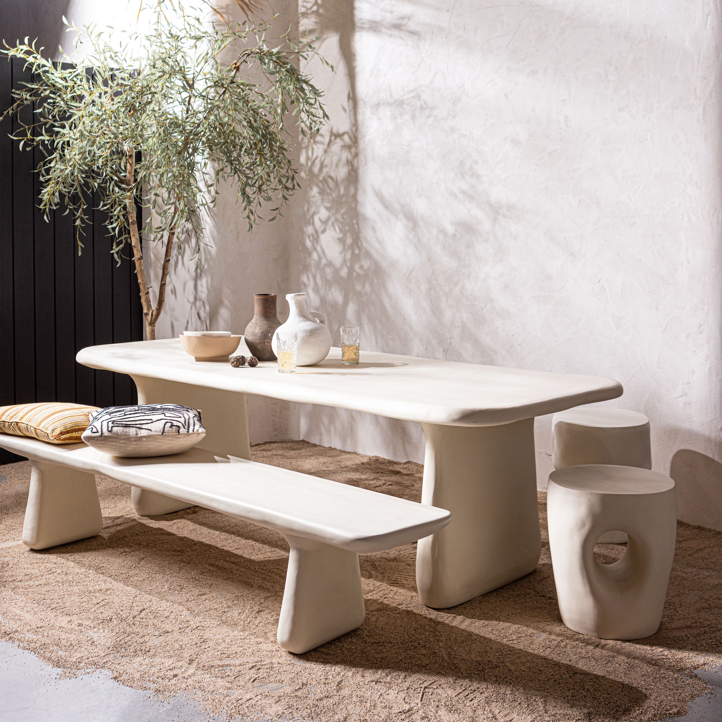 WOOOD Sitzbank »Loggia Fiber Reinforced Polymer organische Form H 45 x B 227 x T 40 cm« Tragkraft 350 kg, extrembelastbares material, für innen und aussen