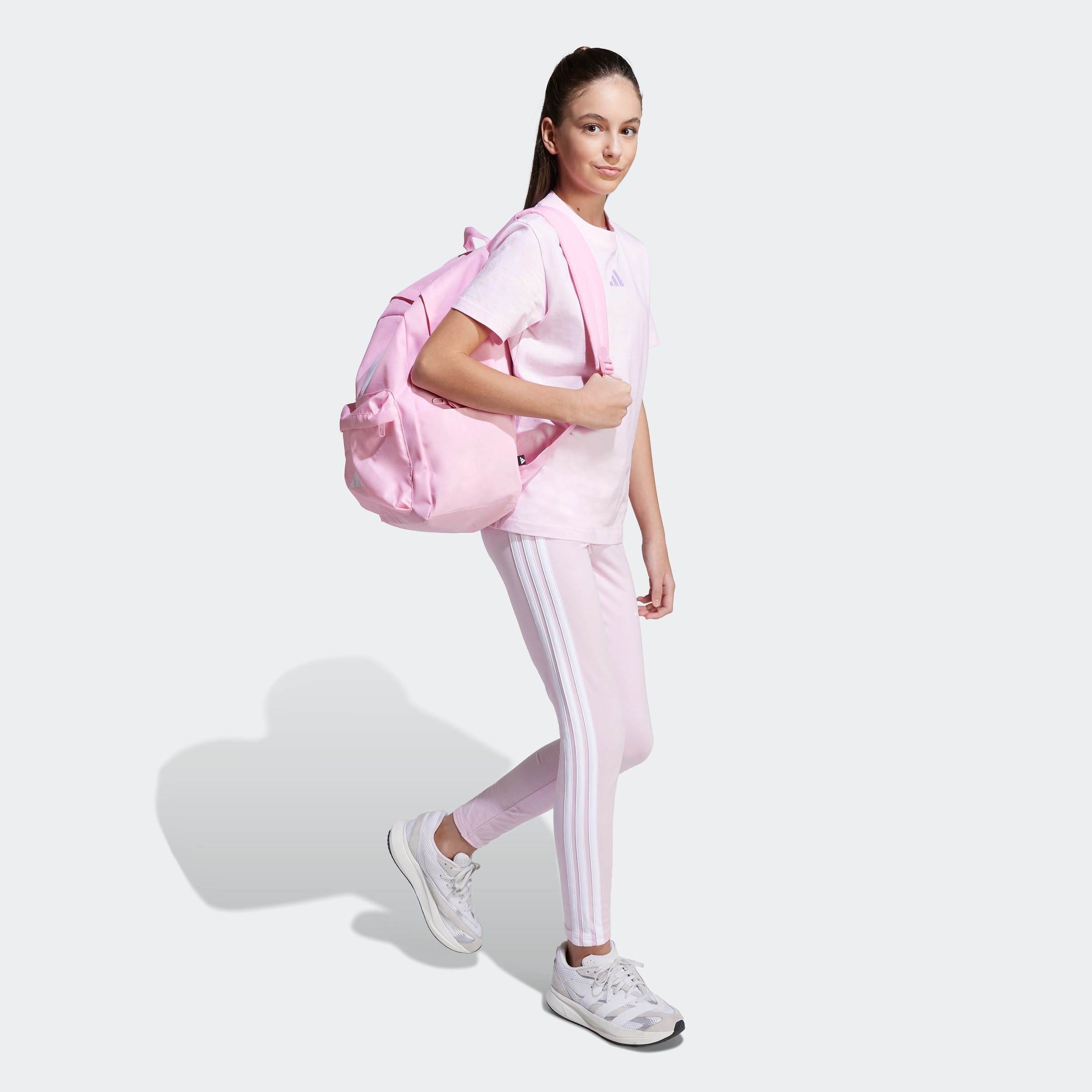 adidas Sportswear T-Shirt »J SL TEE 160« für Kinder, mit Rundhalsausschnitt, ohne Verschluss, pflegeleicht