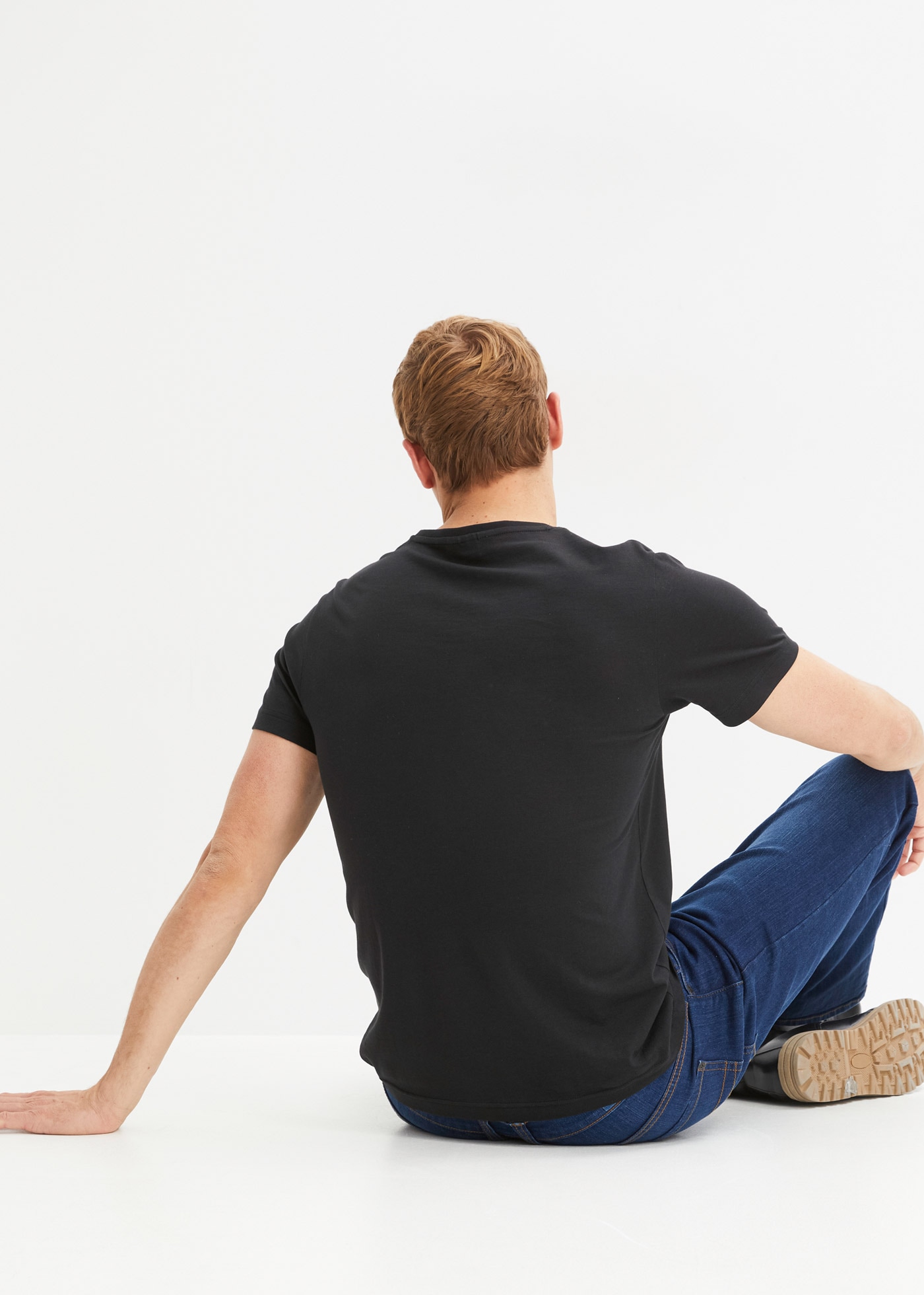 bonprix T-shirt »T-Shirt mit V-Ausschnitt (3er Pack)« Paquet, 3 cuis Regular Fit, V-Ausschnitt, aus Baumwolle
