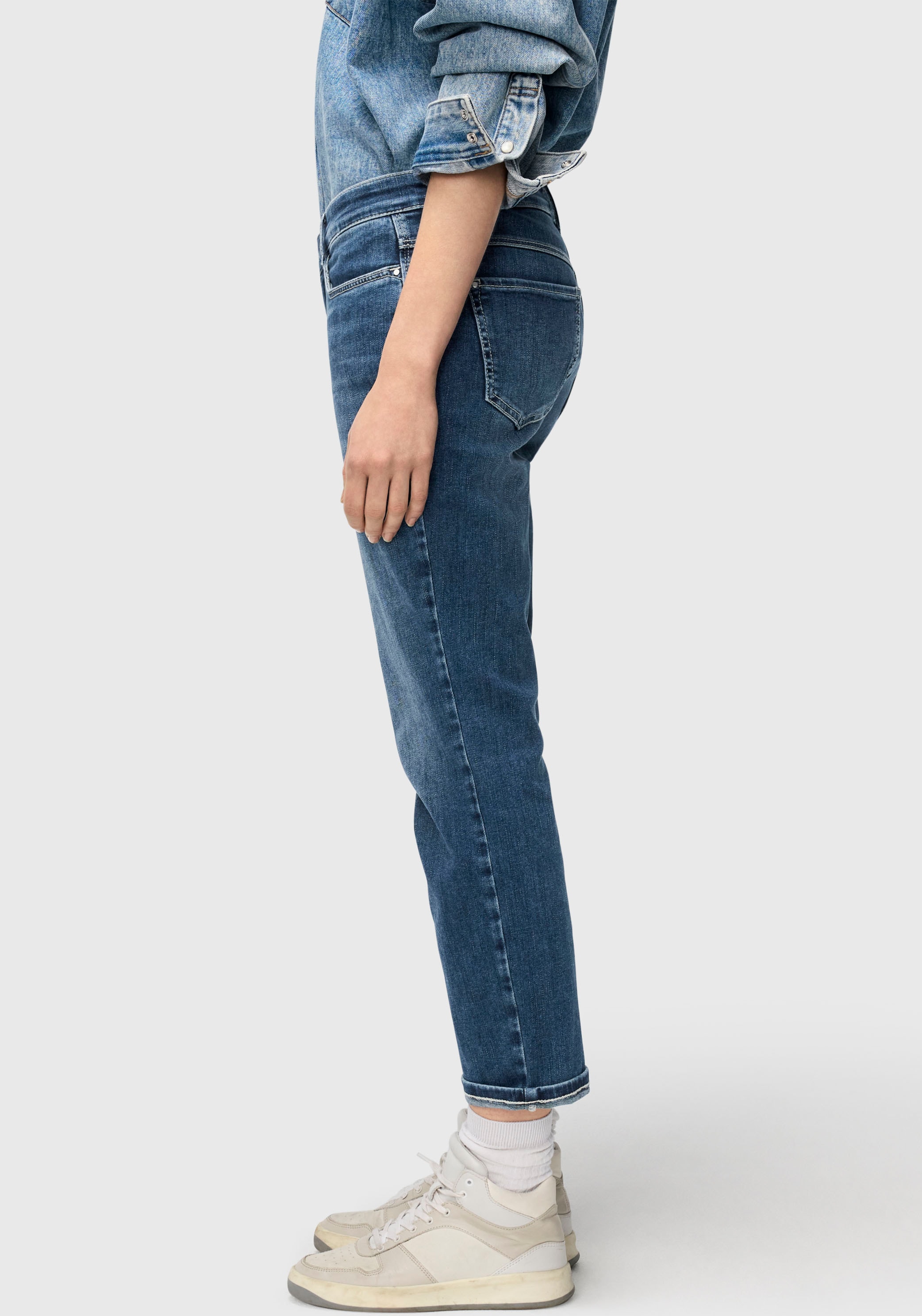 MAC Jeans 7/8 »DREAM cropped auth.« Innovativer Hyperstretch Denim mit figurformendem Shaping-Effekt