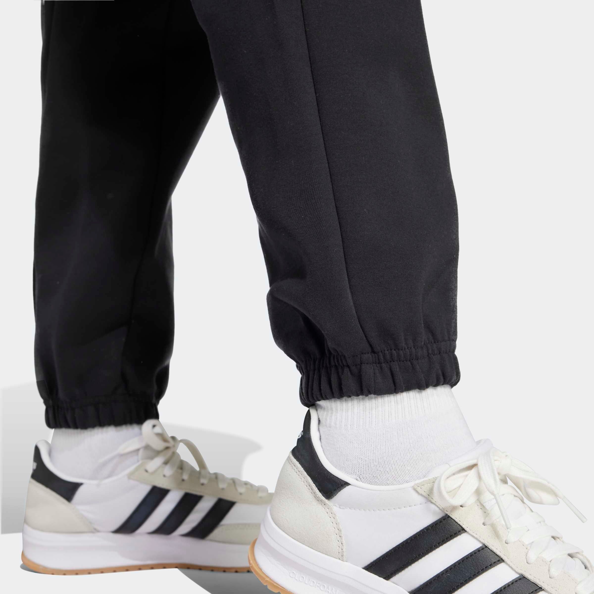 adidas Sportswear Pantalon de sport »FUTURE ICONS SMALL LOGO«  Regulär geschnitten, elastischer Bund