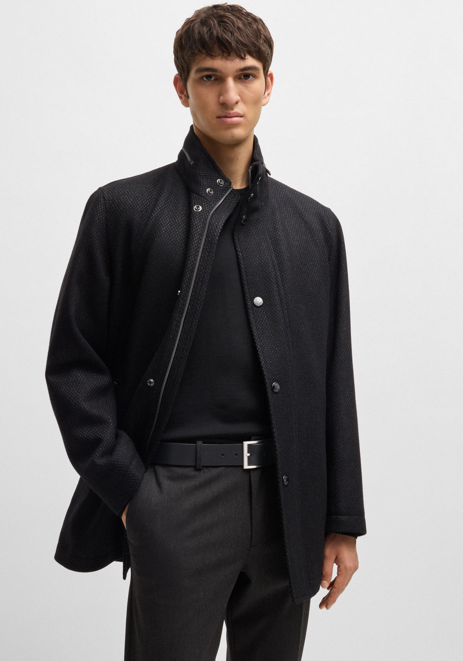 BOSS Ledergürtel »Connio« silberfarbene Schliesse & Logo-Schriftzug auf der Schlaufe