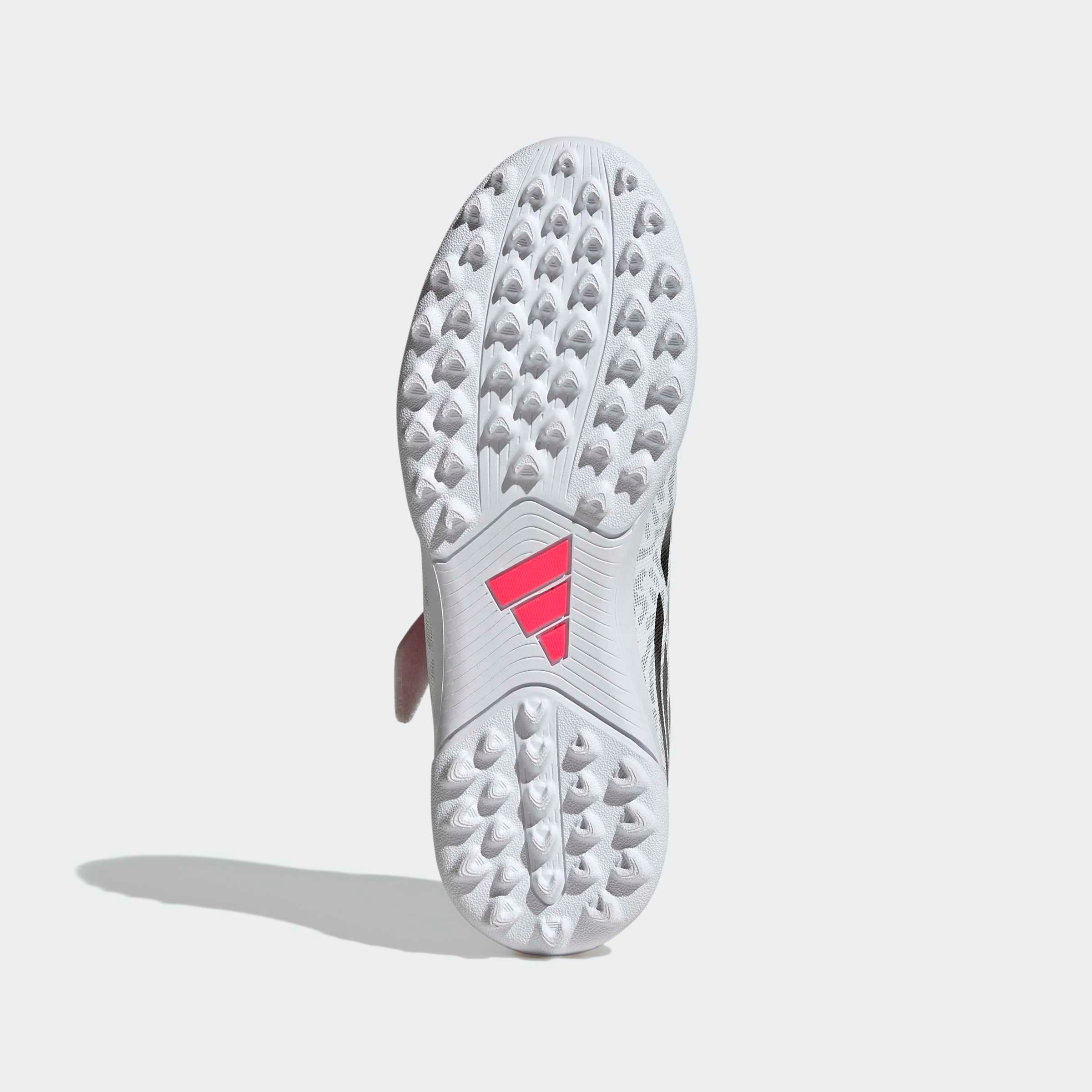 adidas Performance Chaussure de football »PREDATOR CLUB KIDS , HYBRIDRASEN, KLETTVERSCHLUSS«  pour enfants et adolescents
