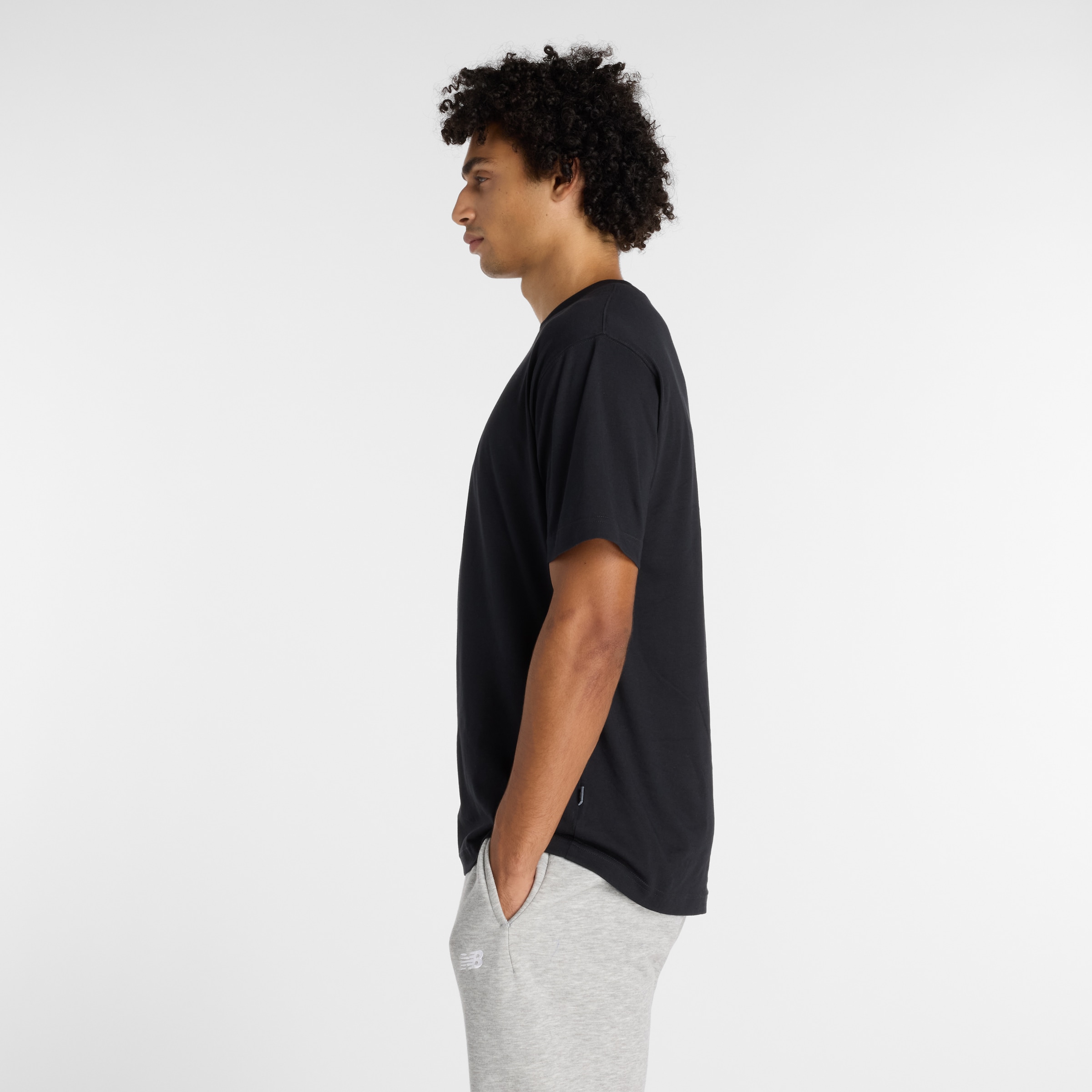 New Balance Funktionsshirt Kurzarm, für Sport- und Outdooraktivitäten, Rundhalsausschnitt