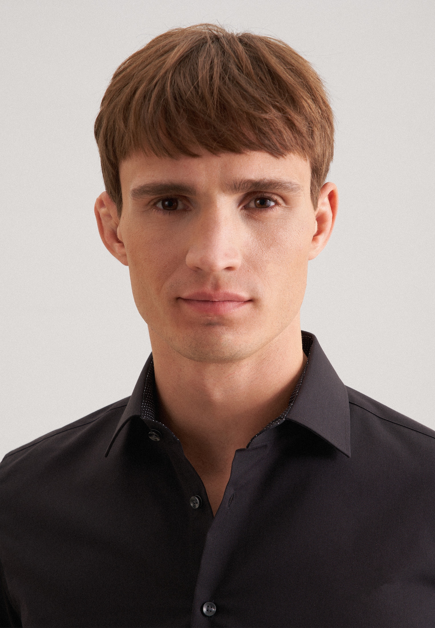 seidensticker Chemise d'affaires »Schwarze Rose« Shaped 1/1 Kentkragen Uni